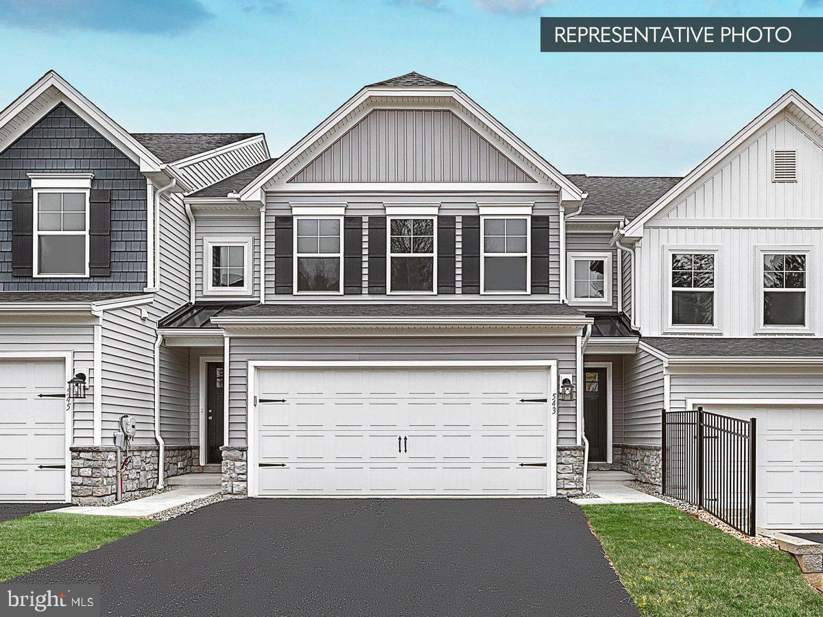 THE TOWNES AT HAMPDEN - Residential