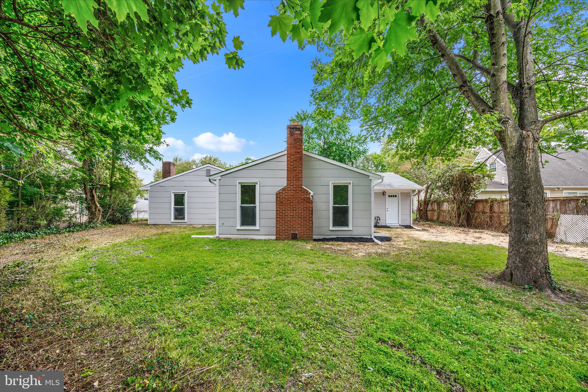 YORKTOWN AT BELAIR - Residential