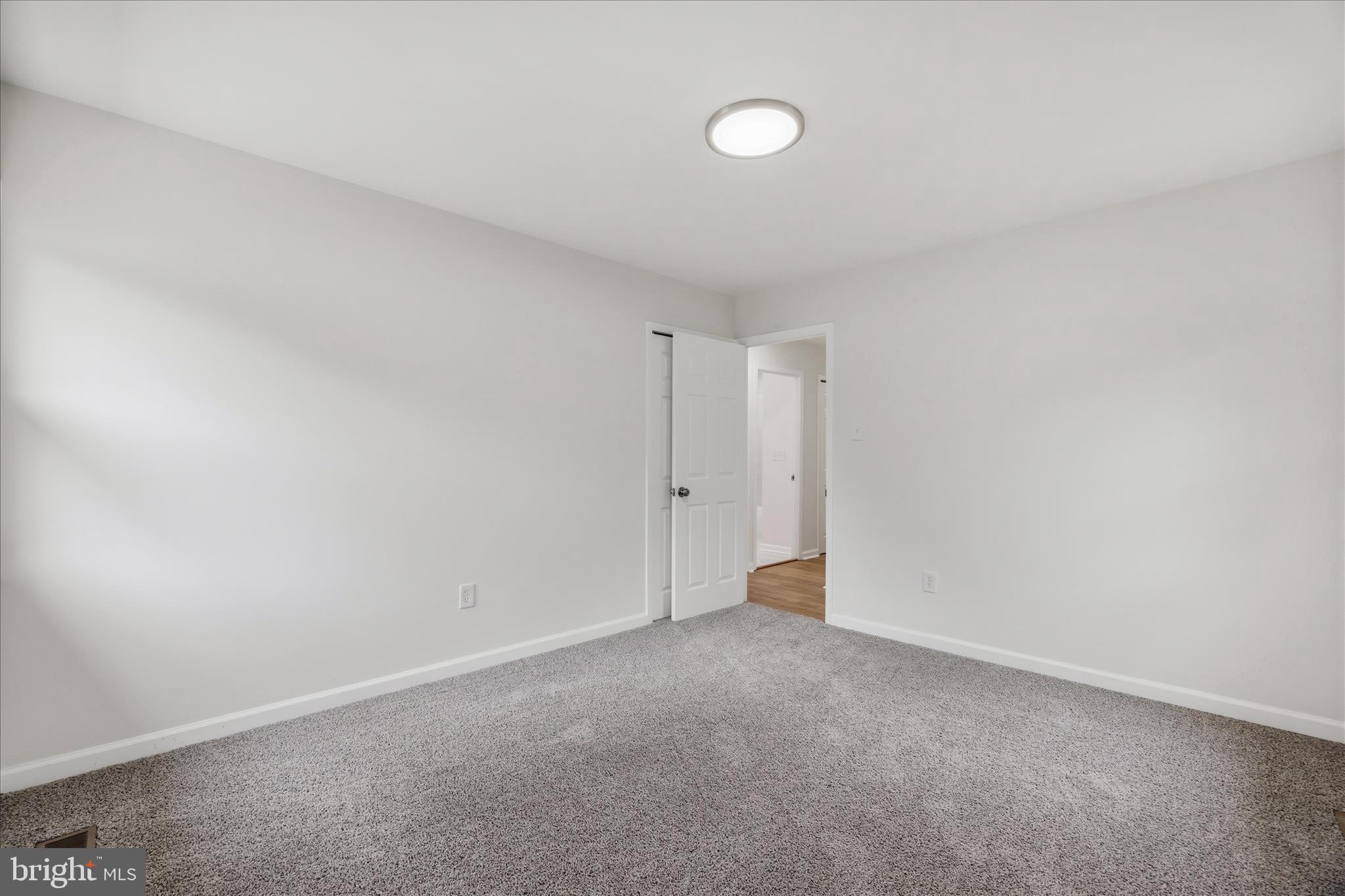 YORKTOWN AT BELAIR - Residential