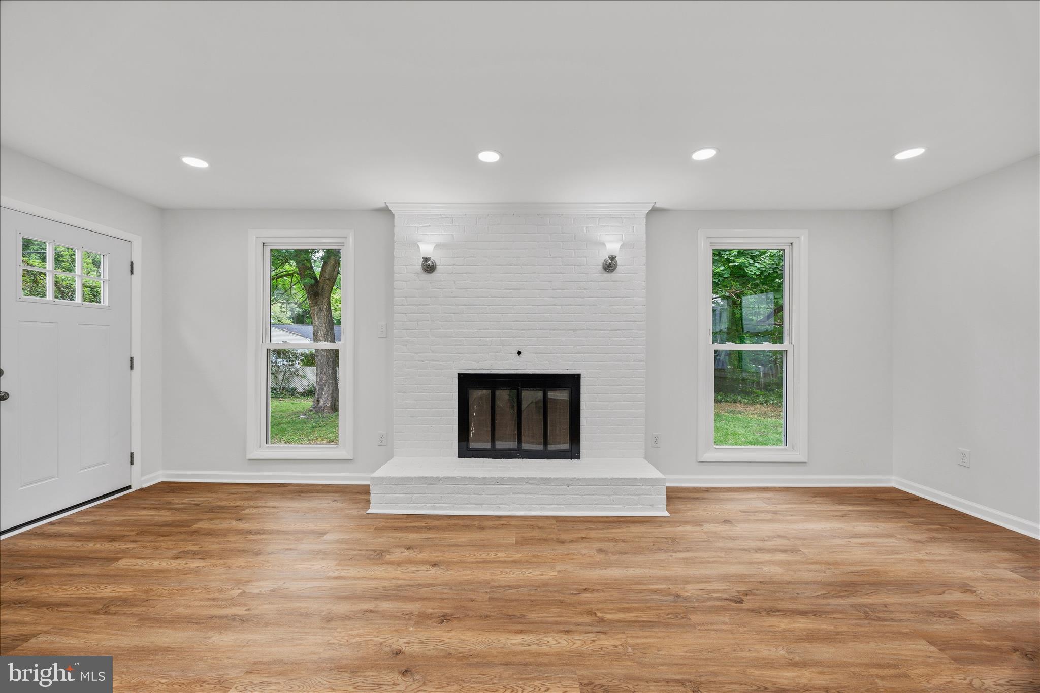YORKTOWN AT BELAIR - Residential