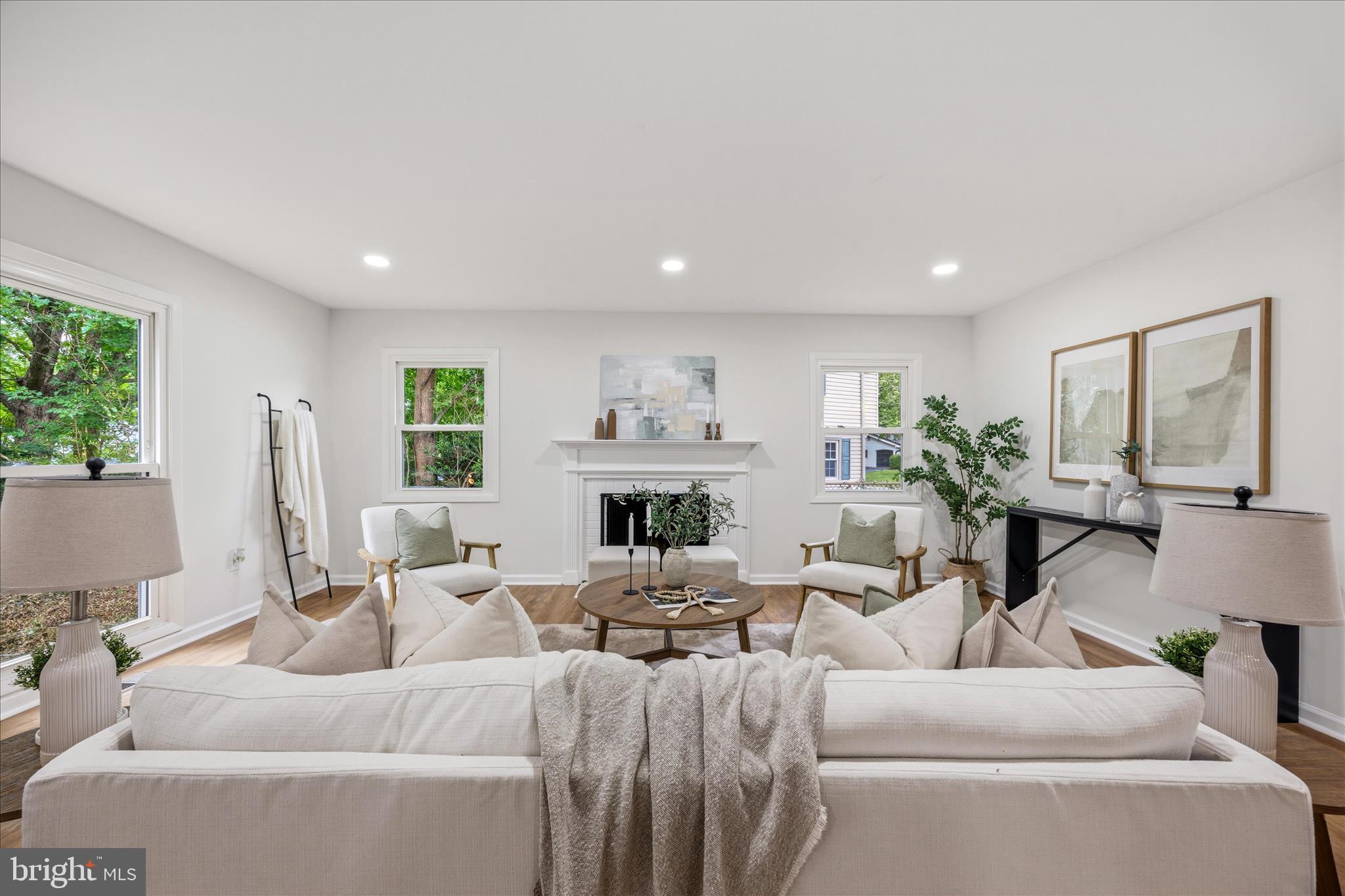 YORKTOWN AT BELAIR - Residential