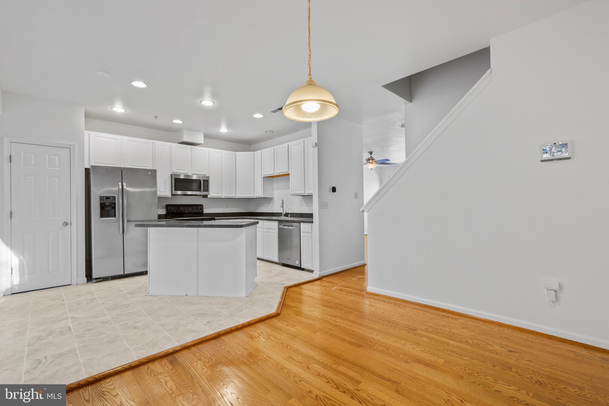 THE OAKS AT WATERS EDGE - Residential Lease
