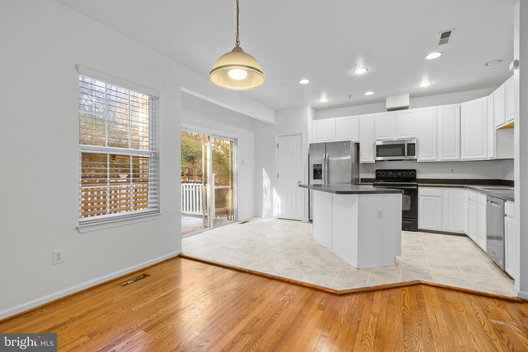 THE OAKS AT WATERS EDGE - Residential Lease