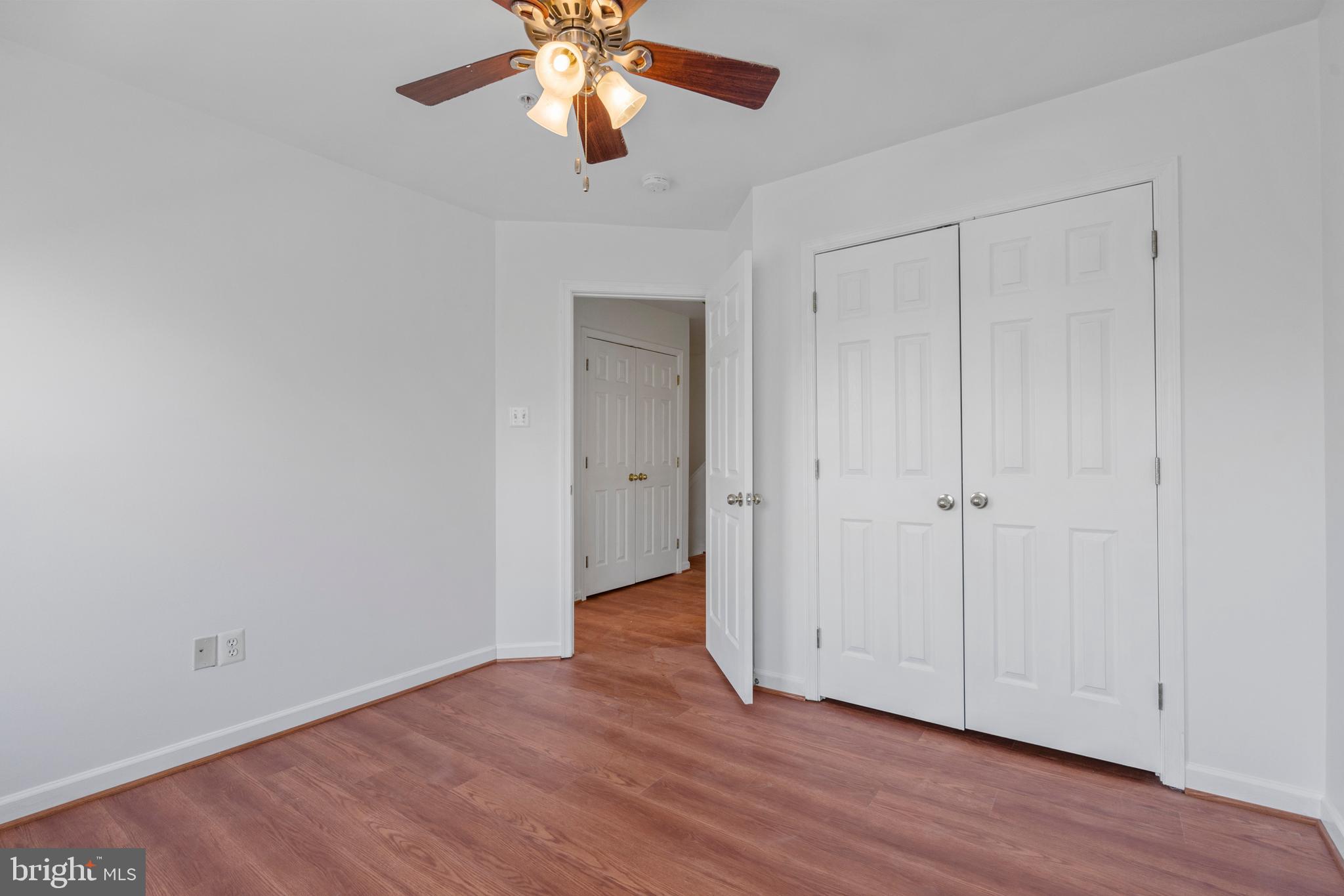THE OAKS AT WATERS EDGE - Residential Lease