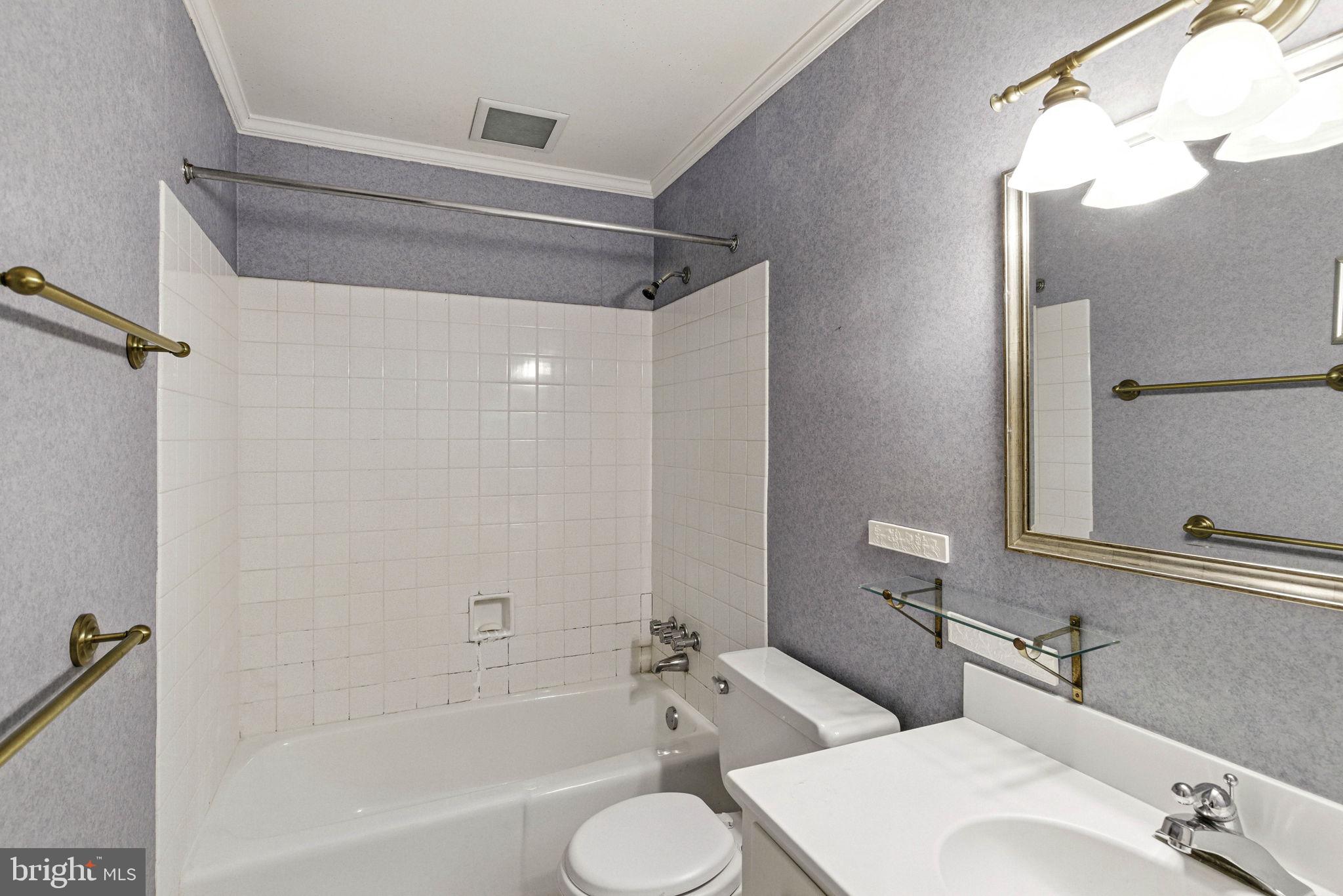 PARKSIDE ESTATES - Residential