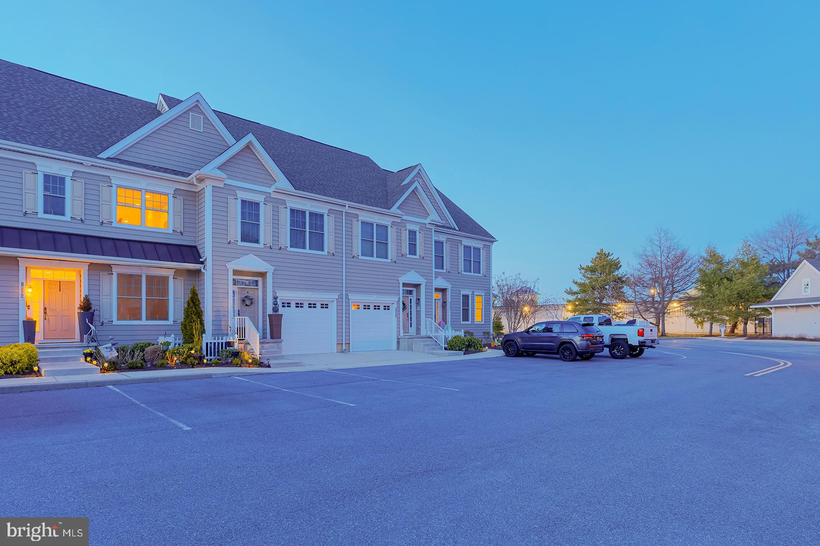 HERITAGE VILLAGE TOWNHOMES - Residential