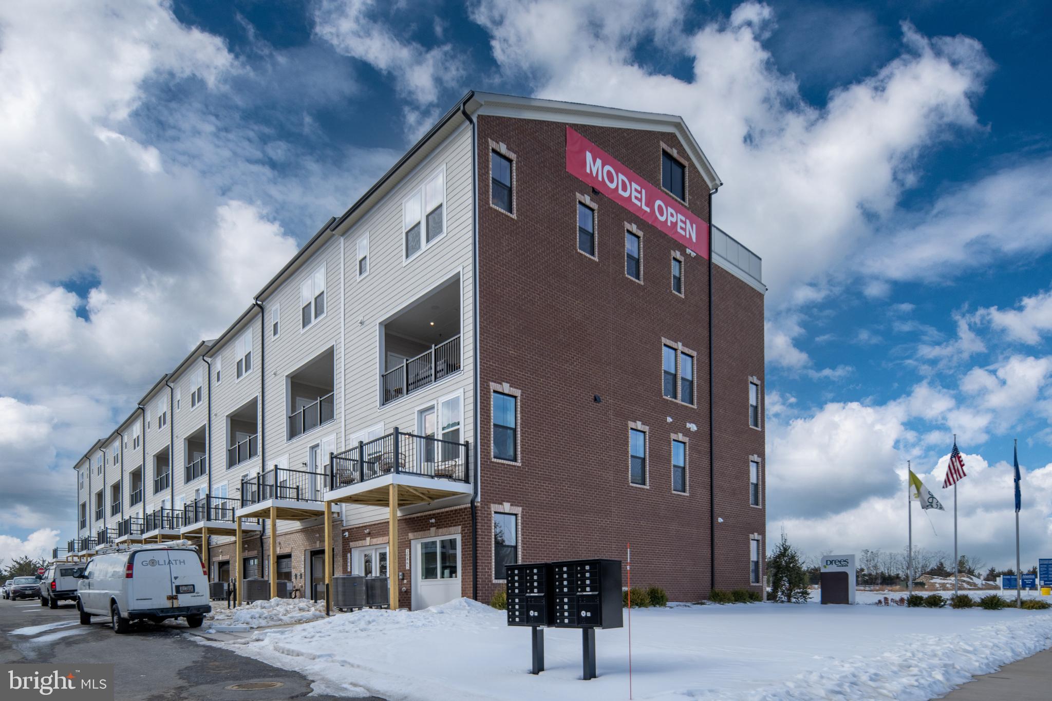 GOOSE CREEK VILLAGE CONDOMINIUM - Residential