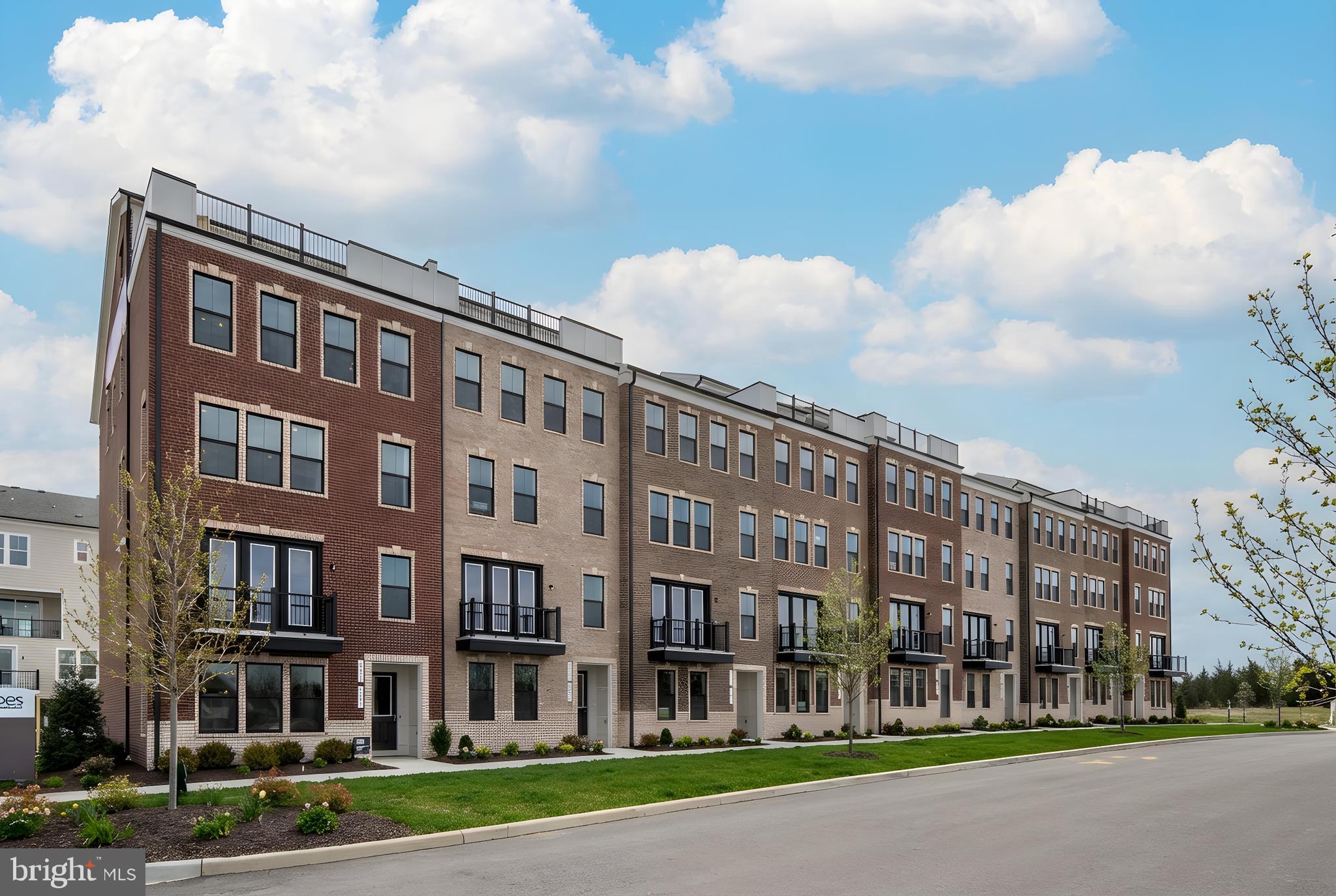GOOSE CREEK VILLAGE CONDOMINIUM - Residential