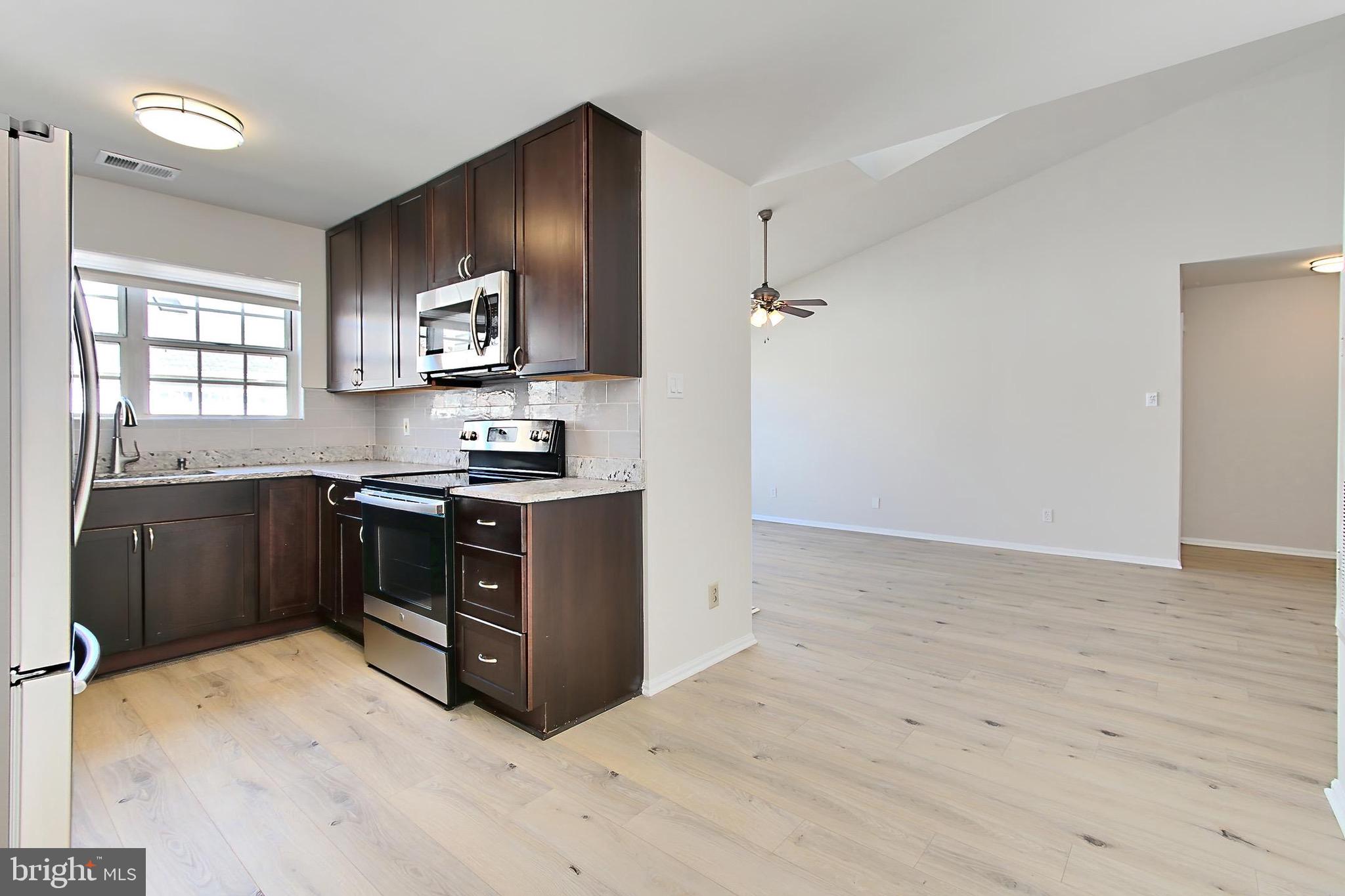 FOX CHASE/EXETER - Residential Lease