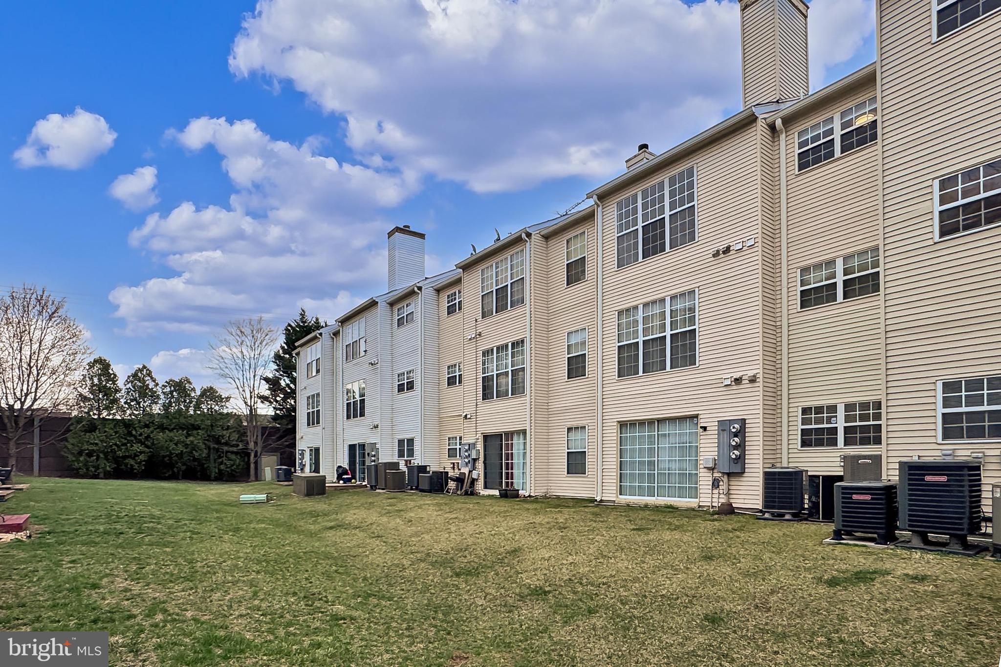 FOX CHASE/EXETER - Residential Lease