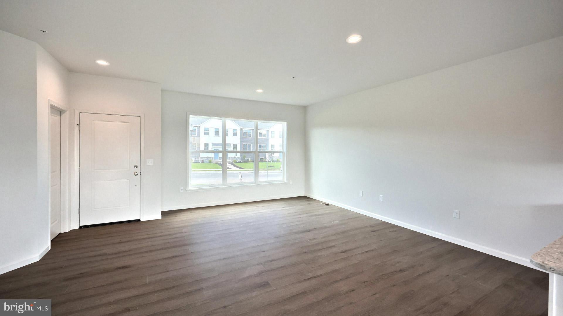MERIDIAN HEIGHTS - Residential