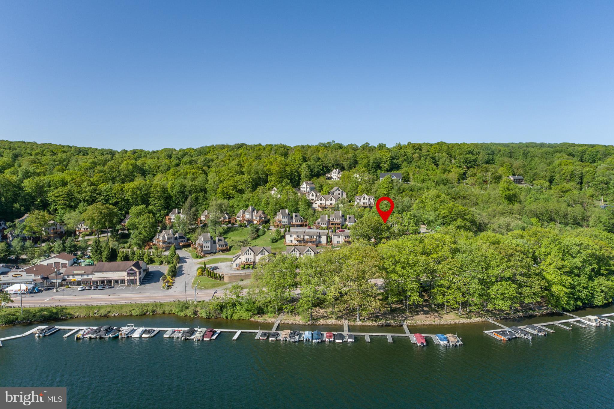 TRADERS LANDING - Residential