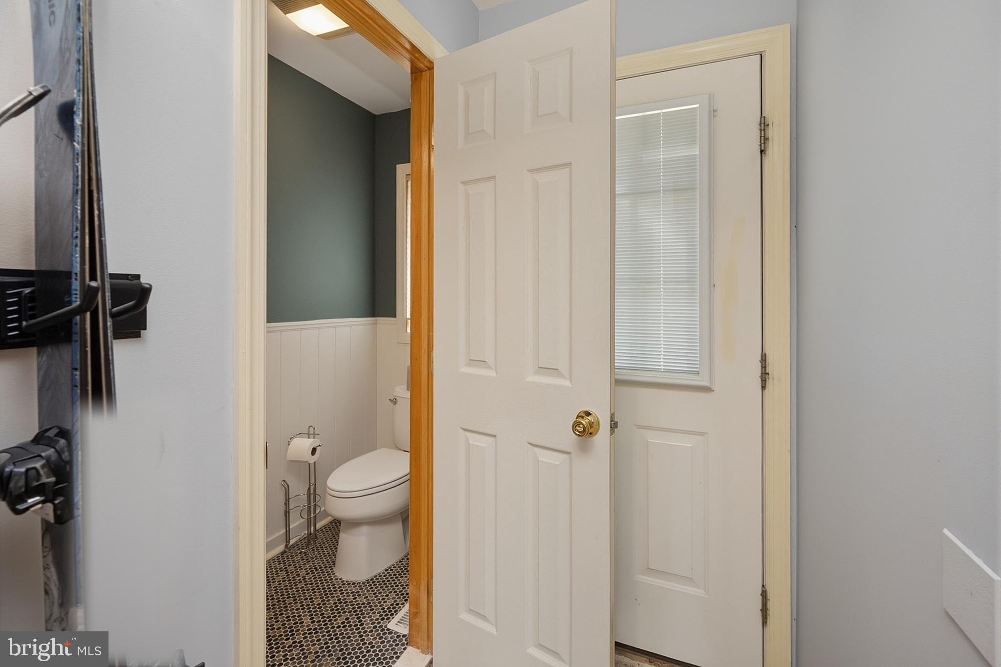 TRADERS LANDING - Residential