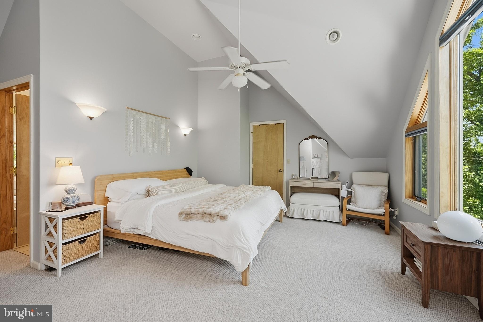 TRADERS LANDING - Residential
