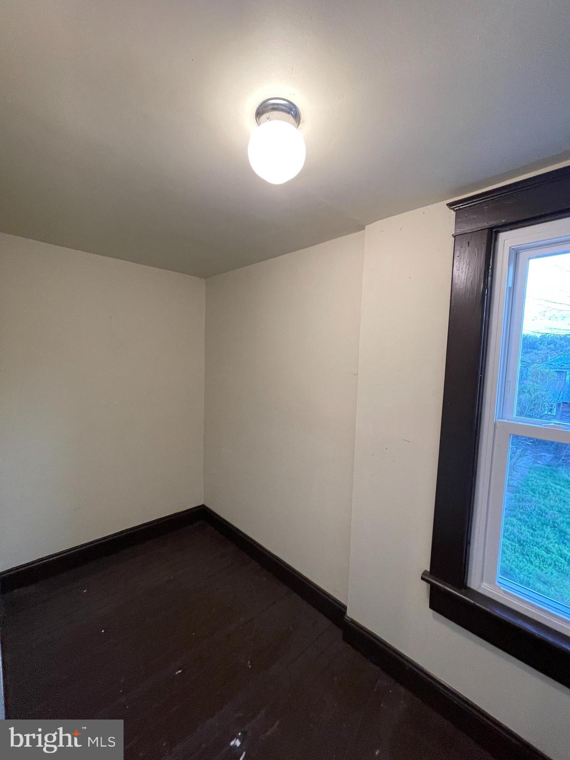 BRUNSWICK - Residential Lease