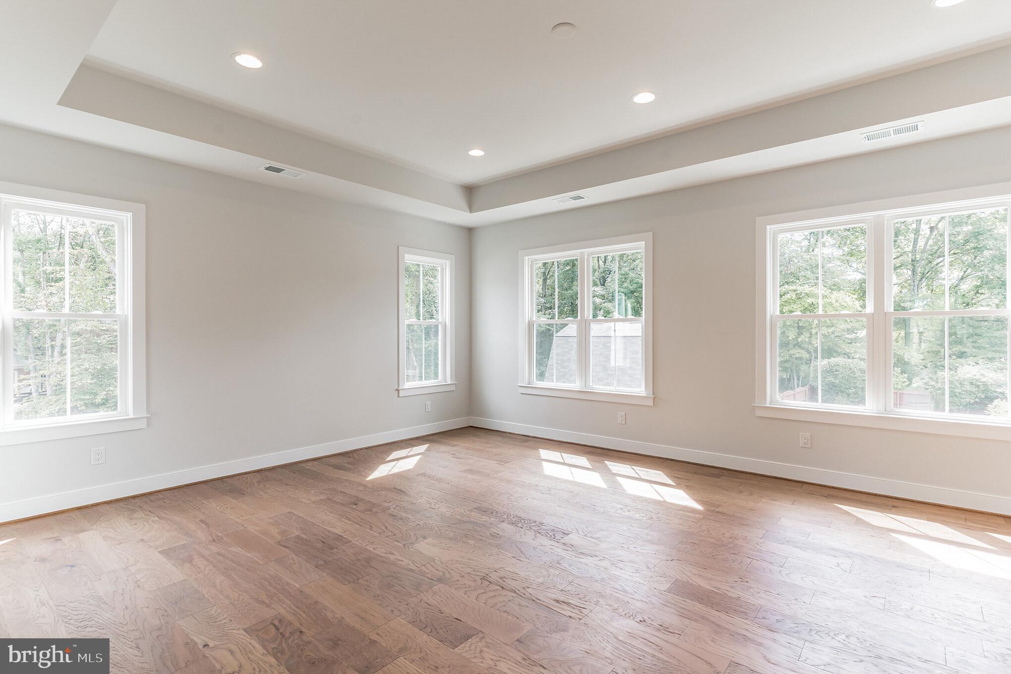 GIBBS OAKWOOD - Residential