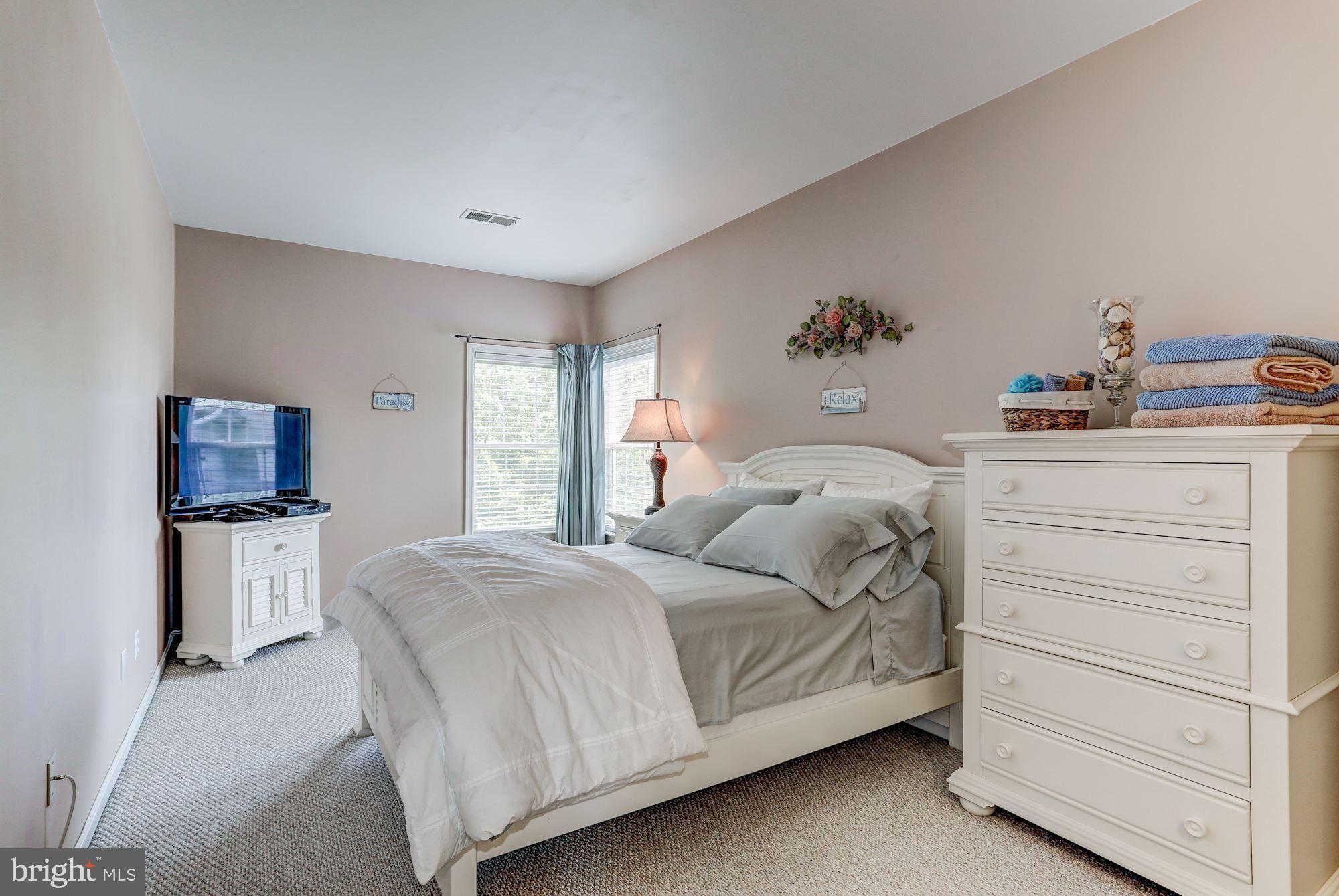CARDINAL TRACE - Residential