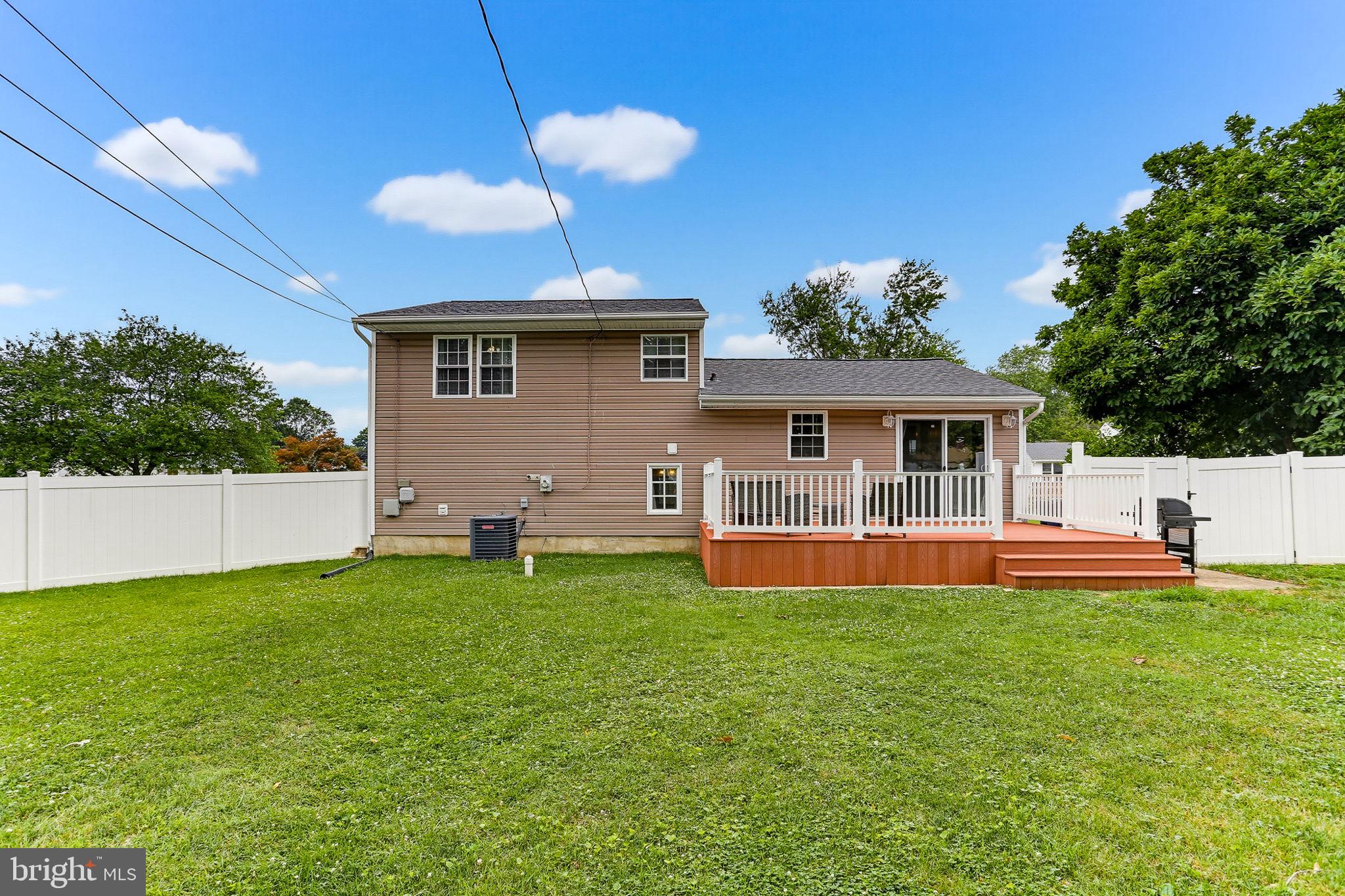 ABERDEEN HILLS - Residential