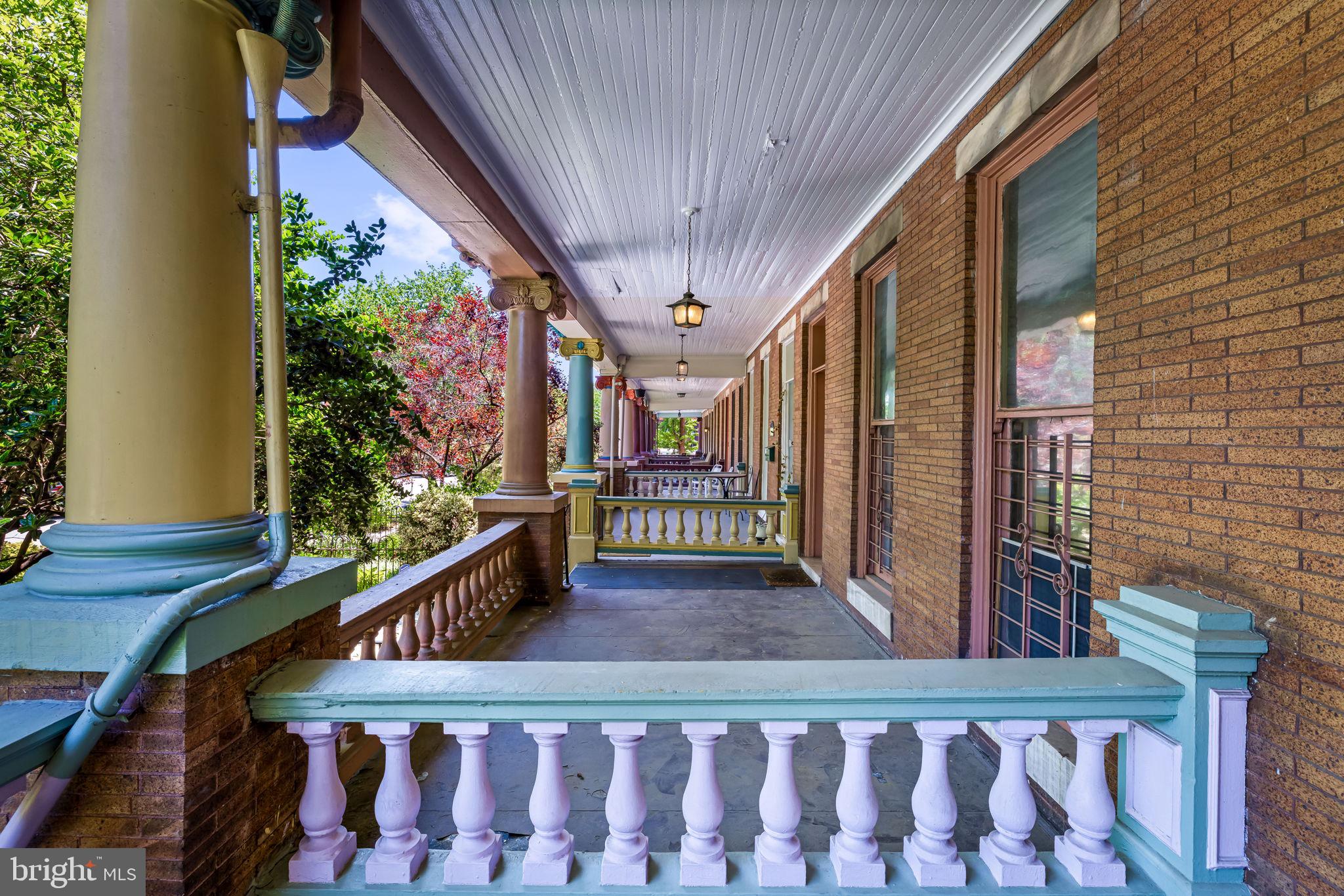 CHARLES VILLAGE - Residential