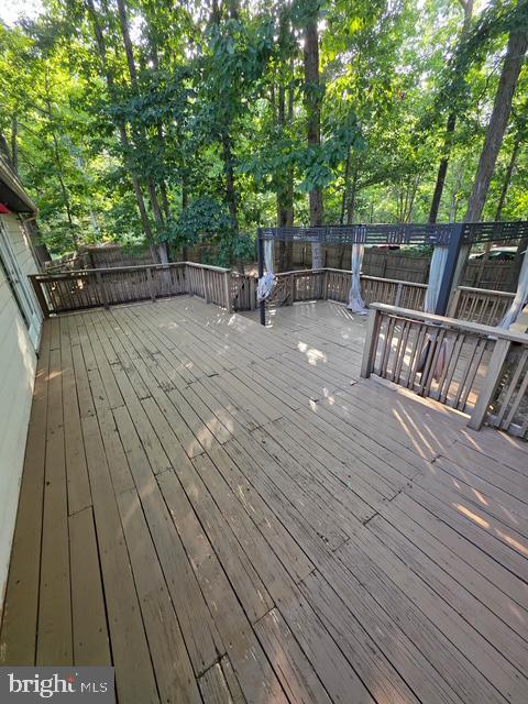 LAKE WILDERNESS - Residential