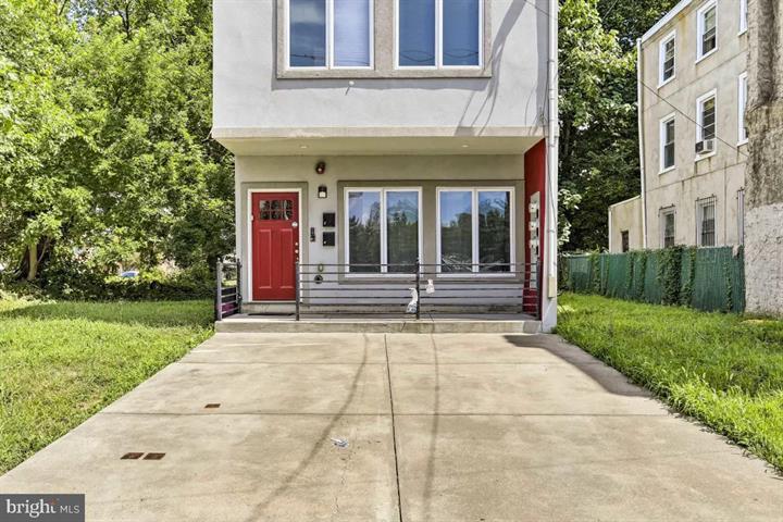 POPLAR - Residential