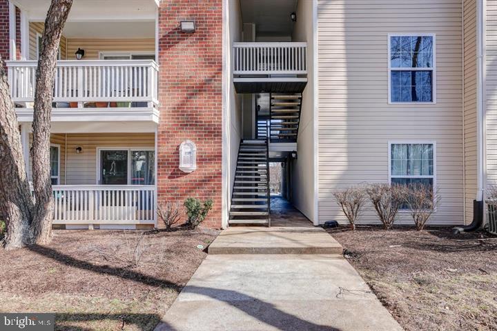 FOUNTAINS AT MCLEAN - Residential Lease