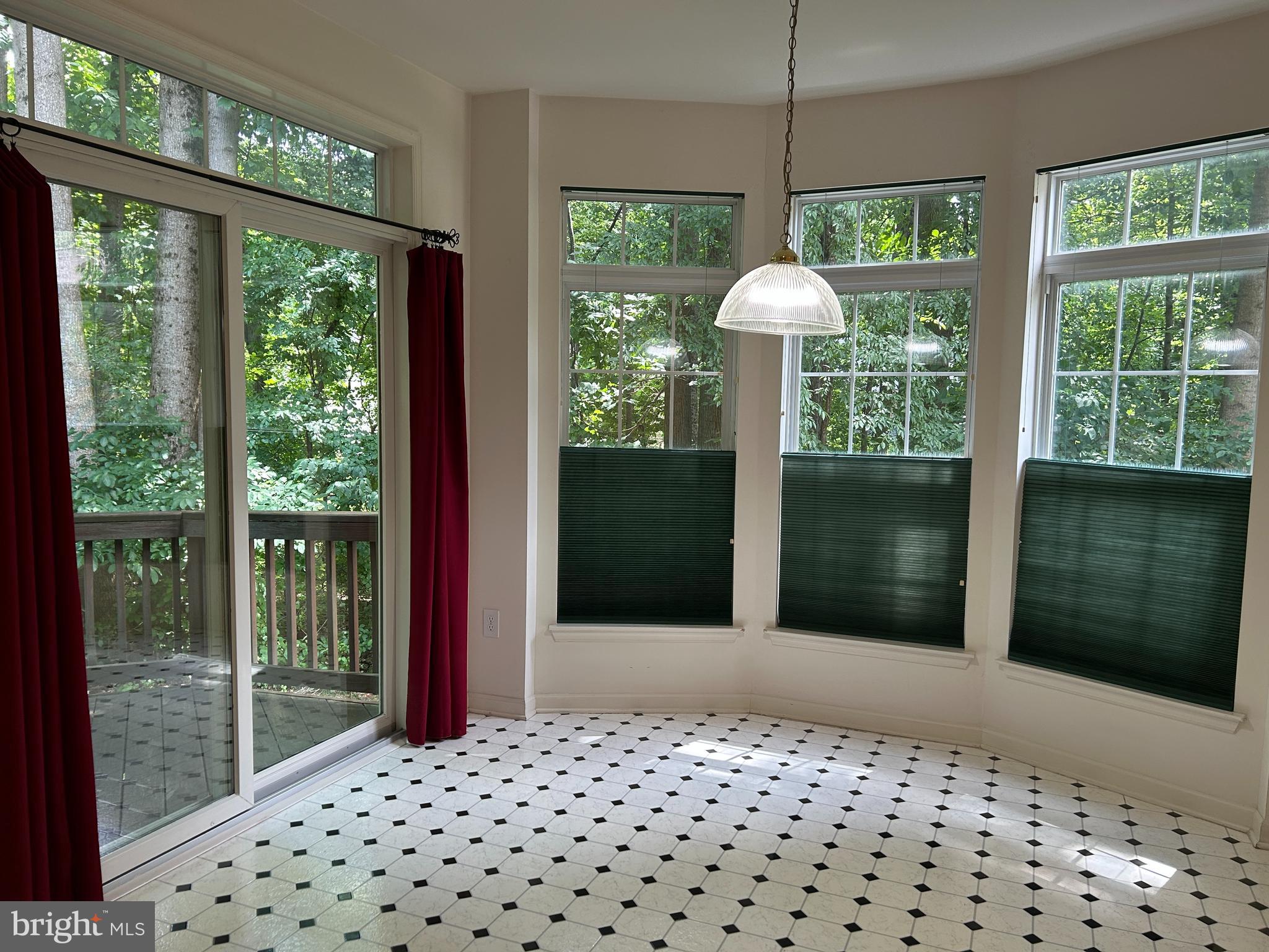 TRAILS AT WOODLOT - Residential