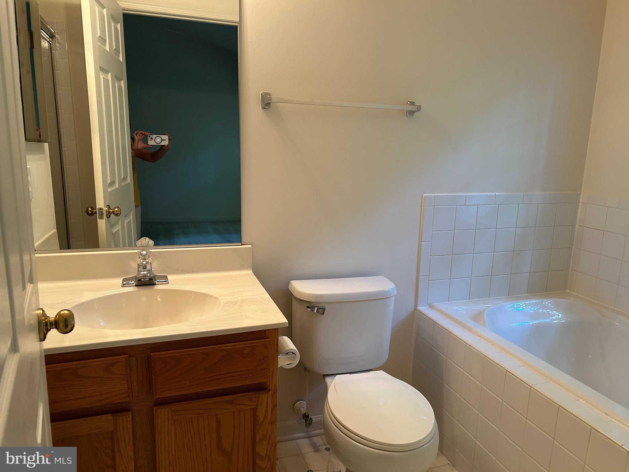 TRAILS AT WOODLOT - Residential