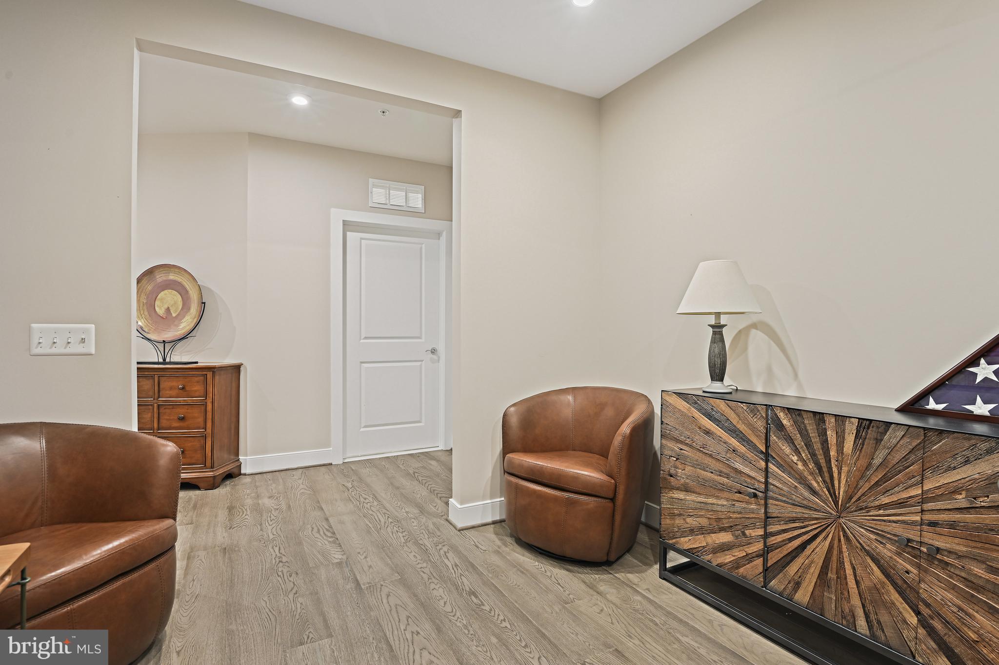 METROPARK AT ARROWBROOK - Residential