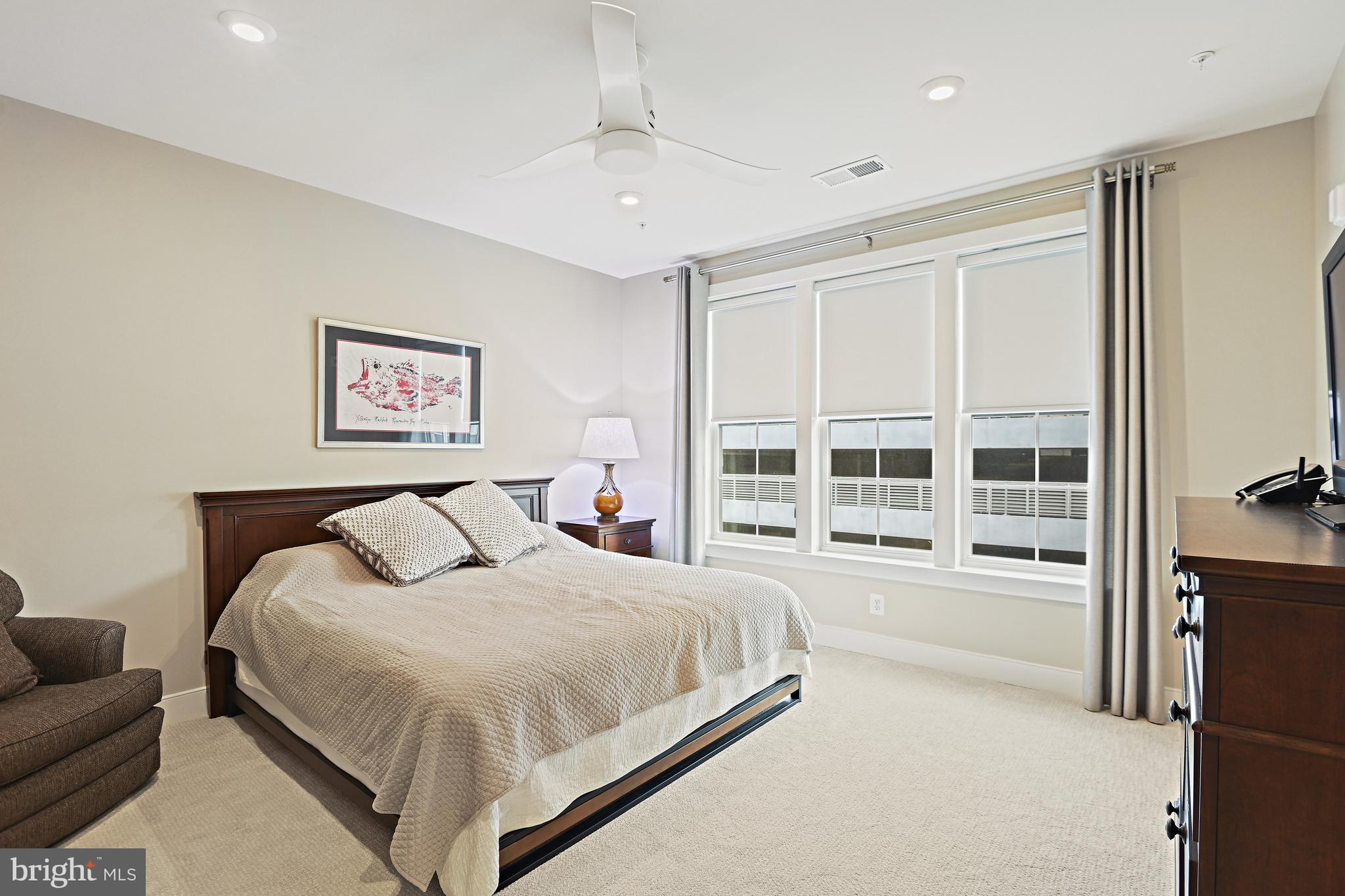 METROPARK AT ARROWBROOK - Residential