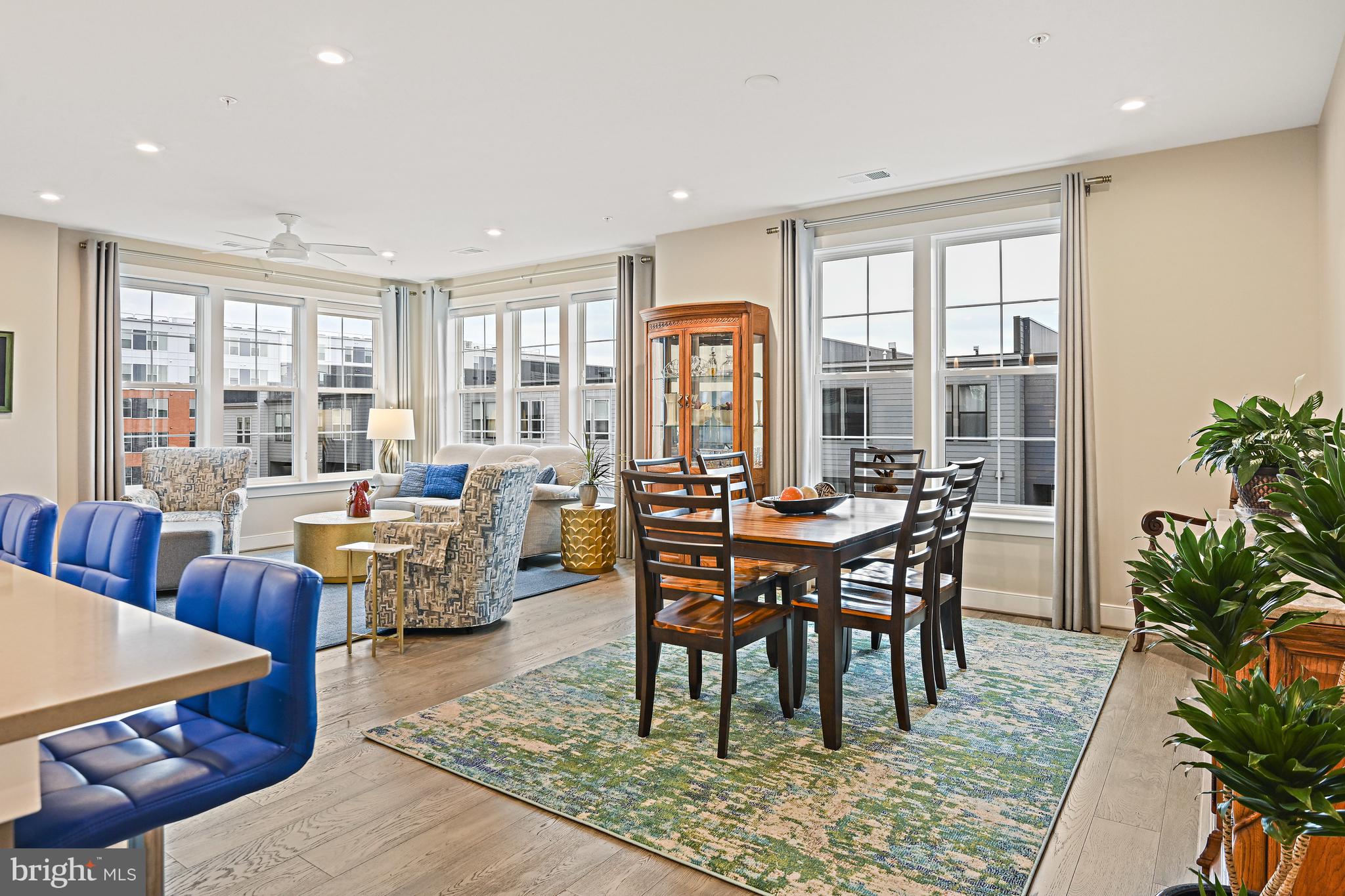 METROPARK AT ARROWBROOK - Residential