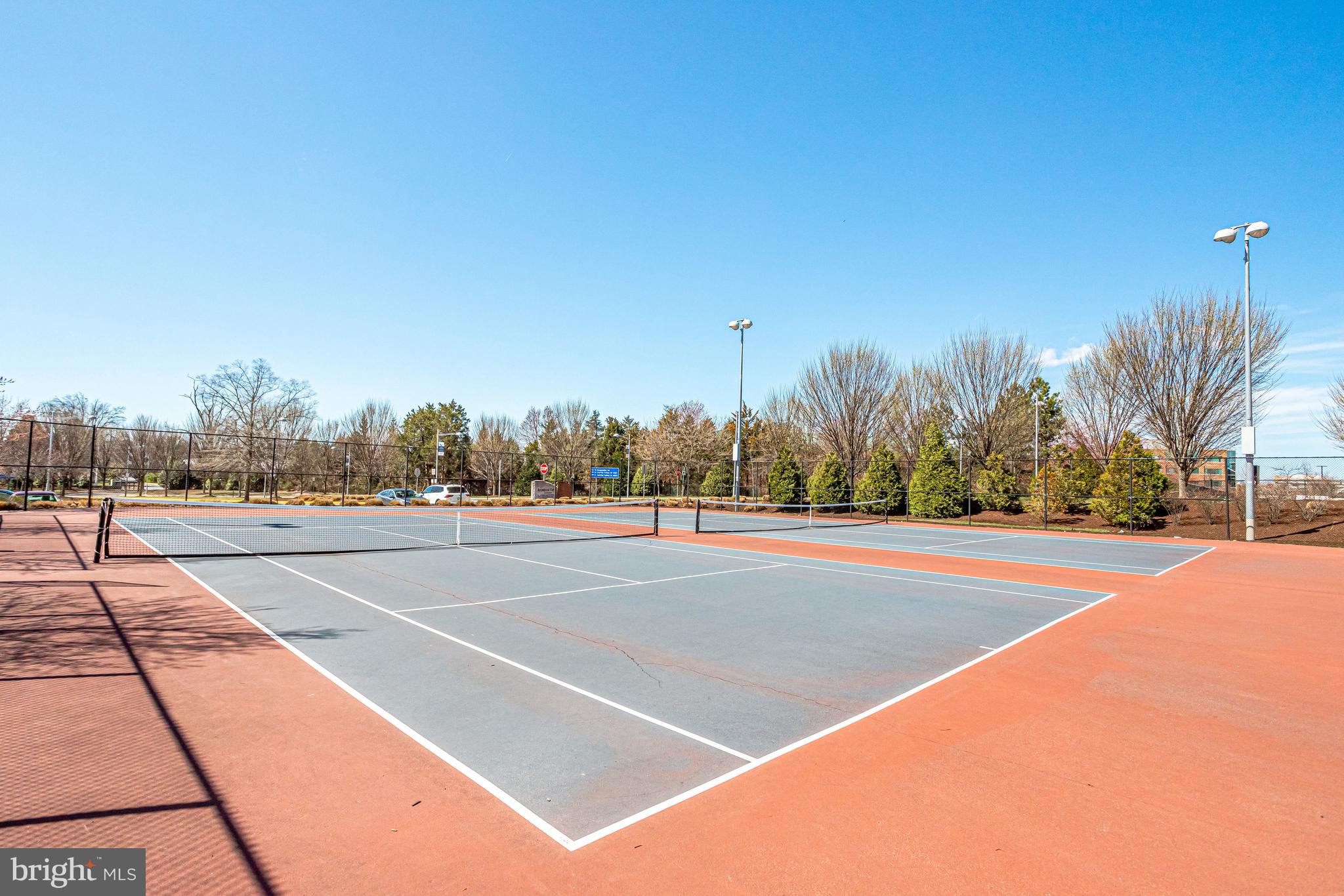 METROPARK AT ARROWBROOK - Residential