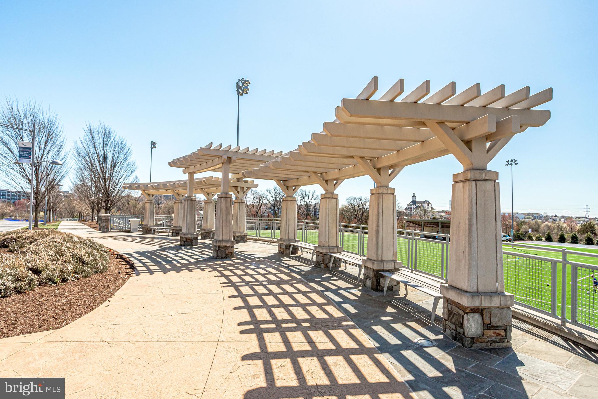 METROPARK AT ARROWBROOK - Residential