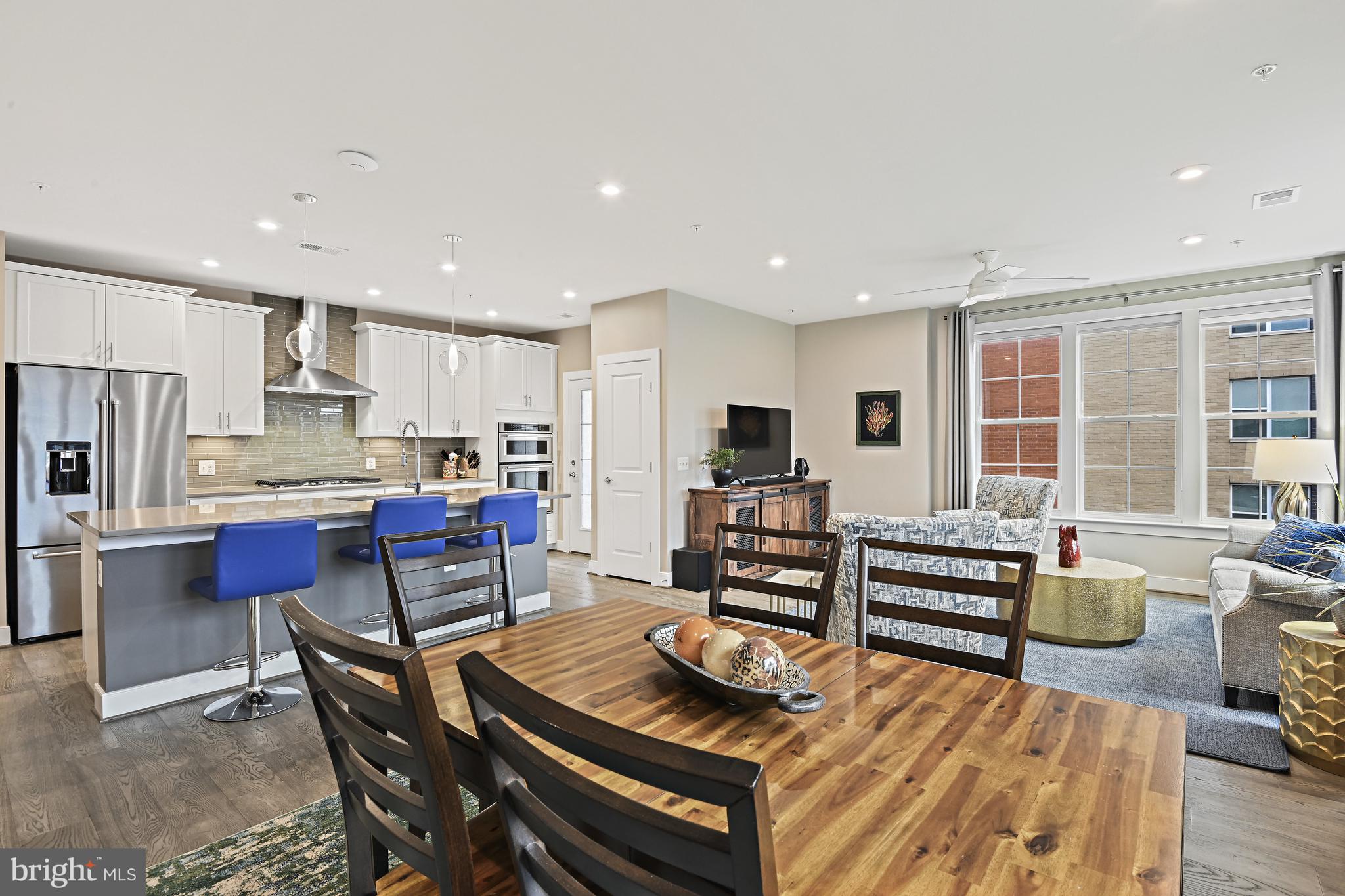 METROPARK AT ARROWBROOK - Residential