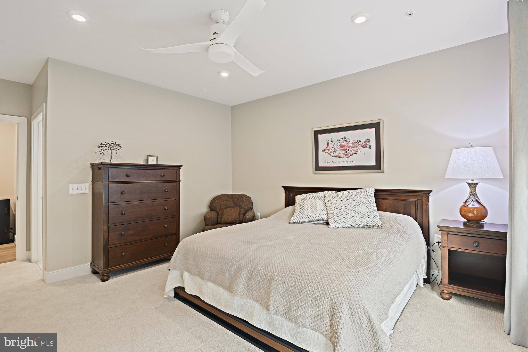 METROPARK AT ARROWBROOK - Residential