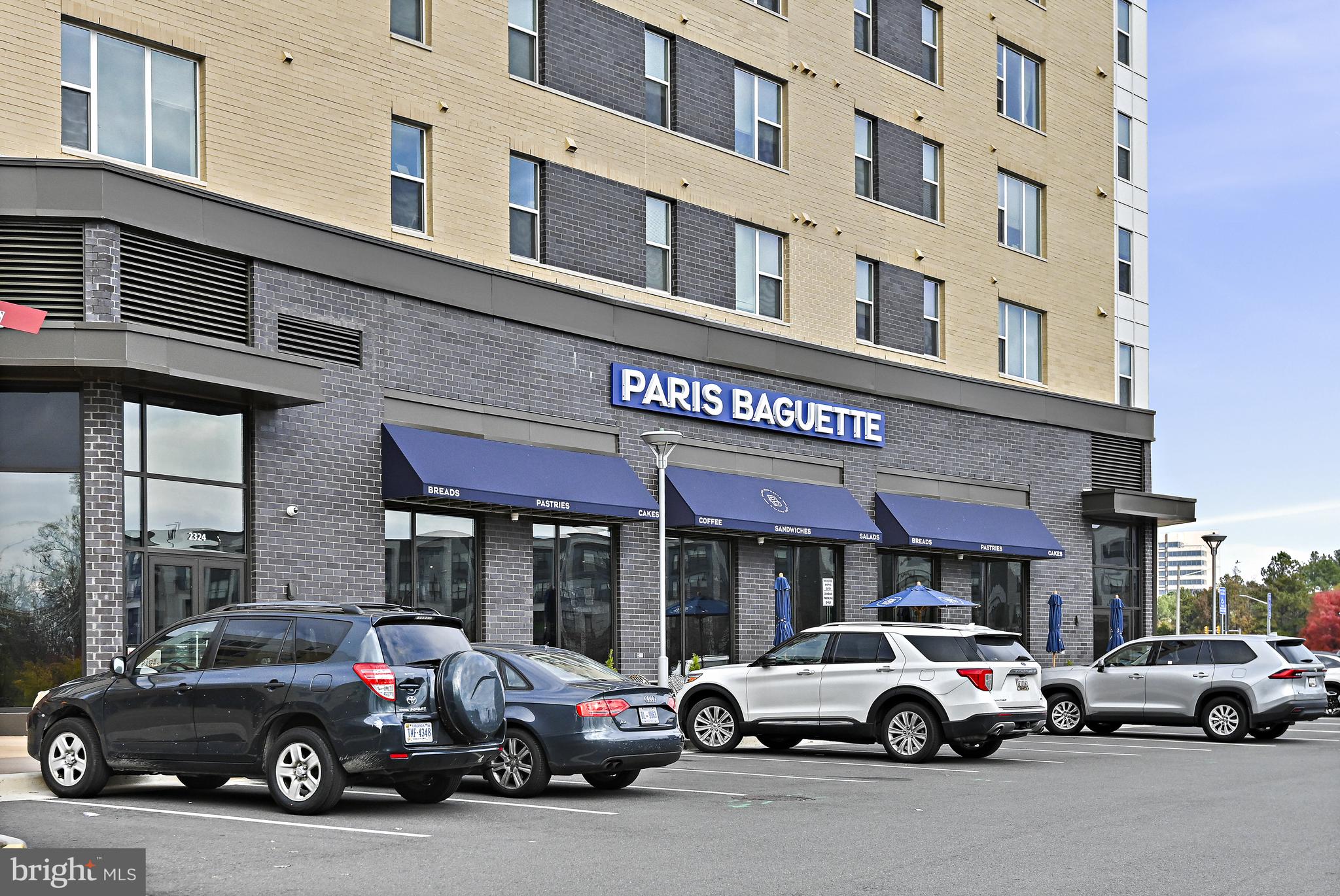 METROPARK AT ARROWBROOK - Residential