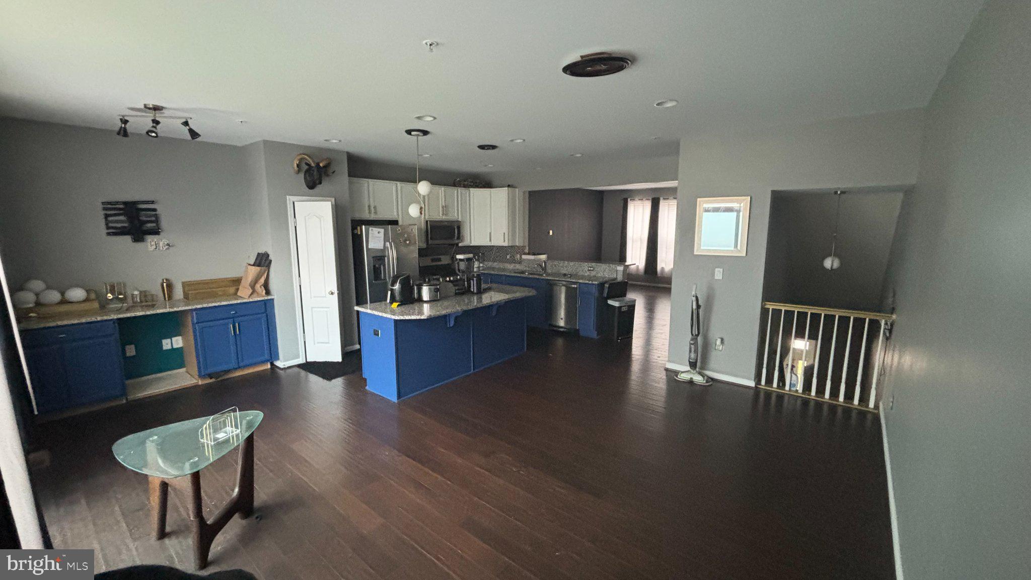 PARKSIDE - Residential