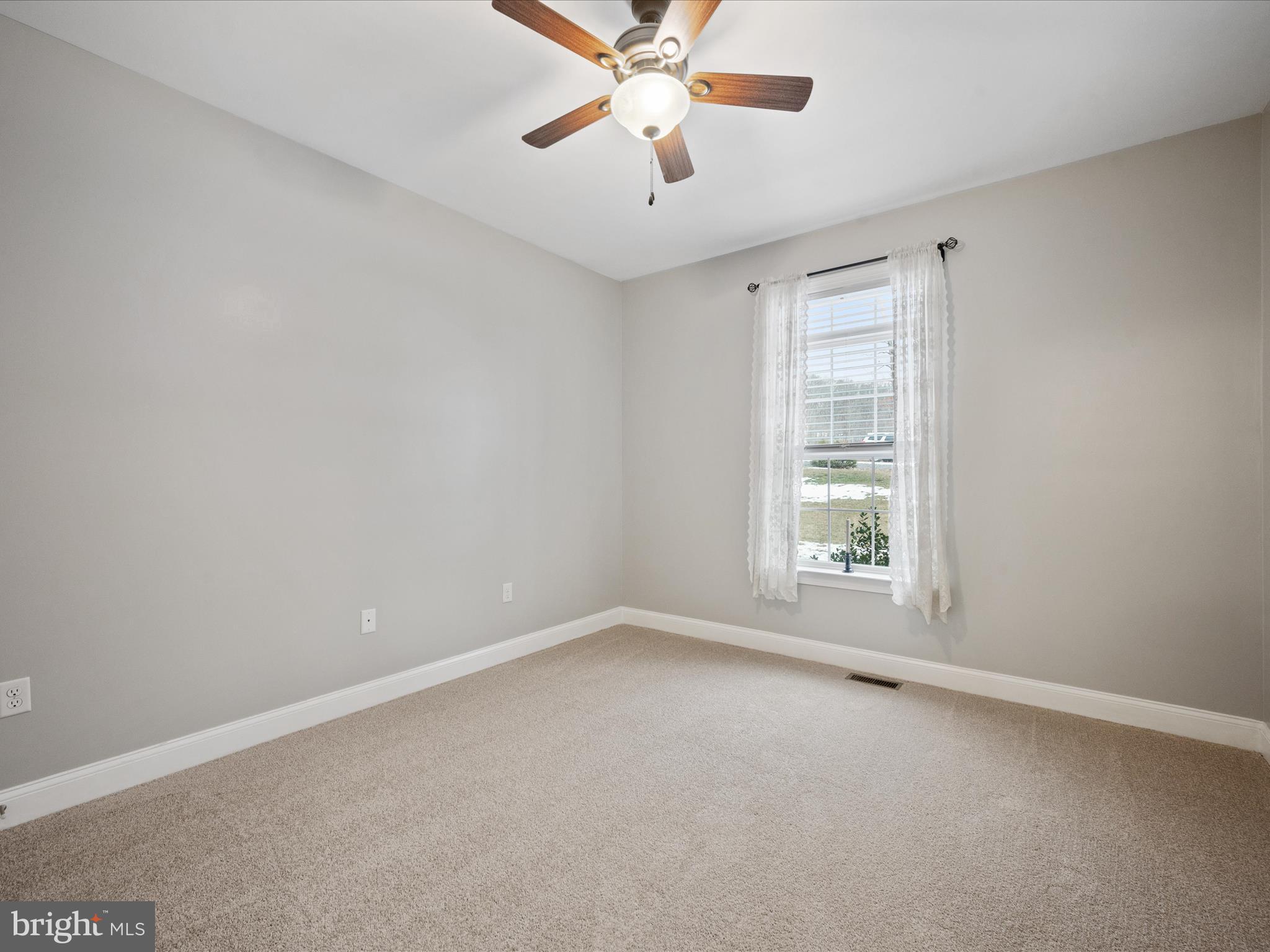 FLINT RIDGE - Residential