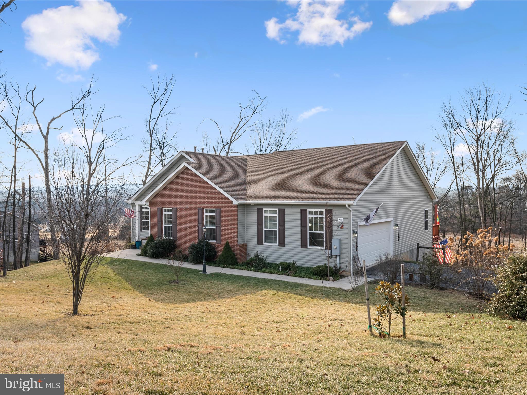 FLINT RIDGE - Residential