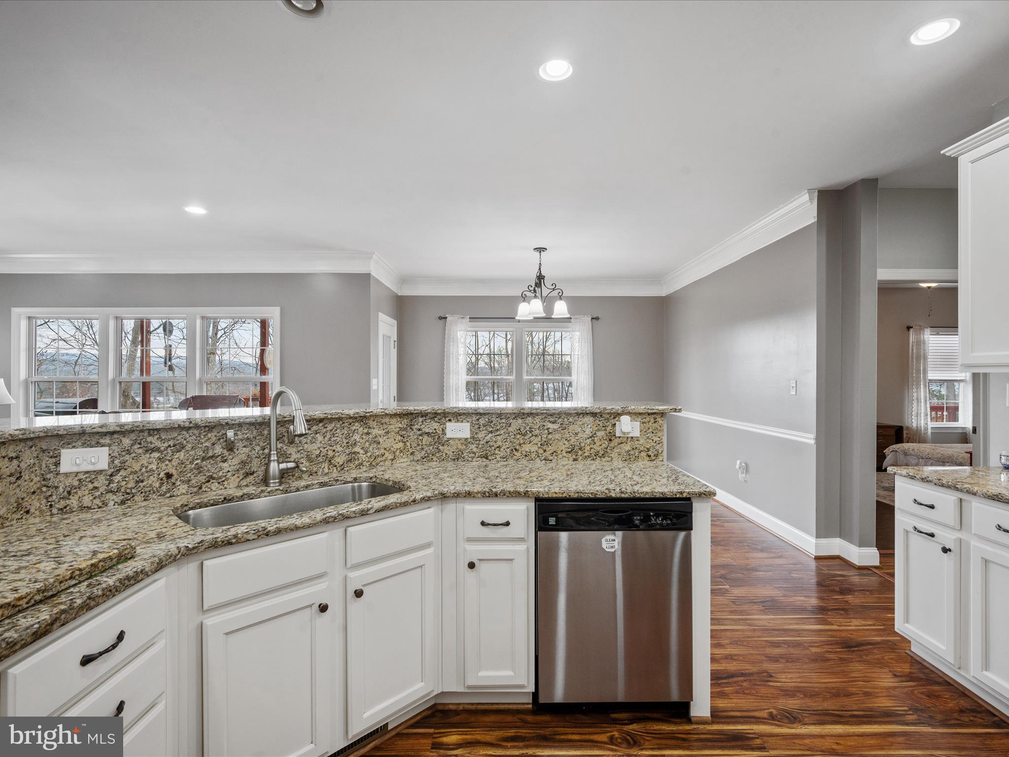 FLINT RIDGE - Residential