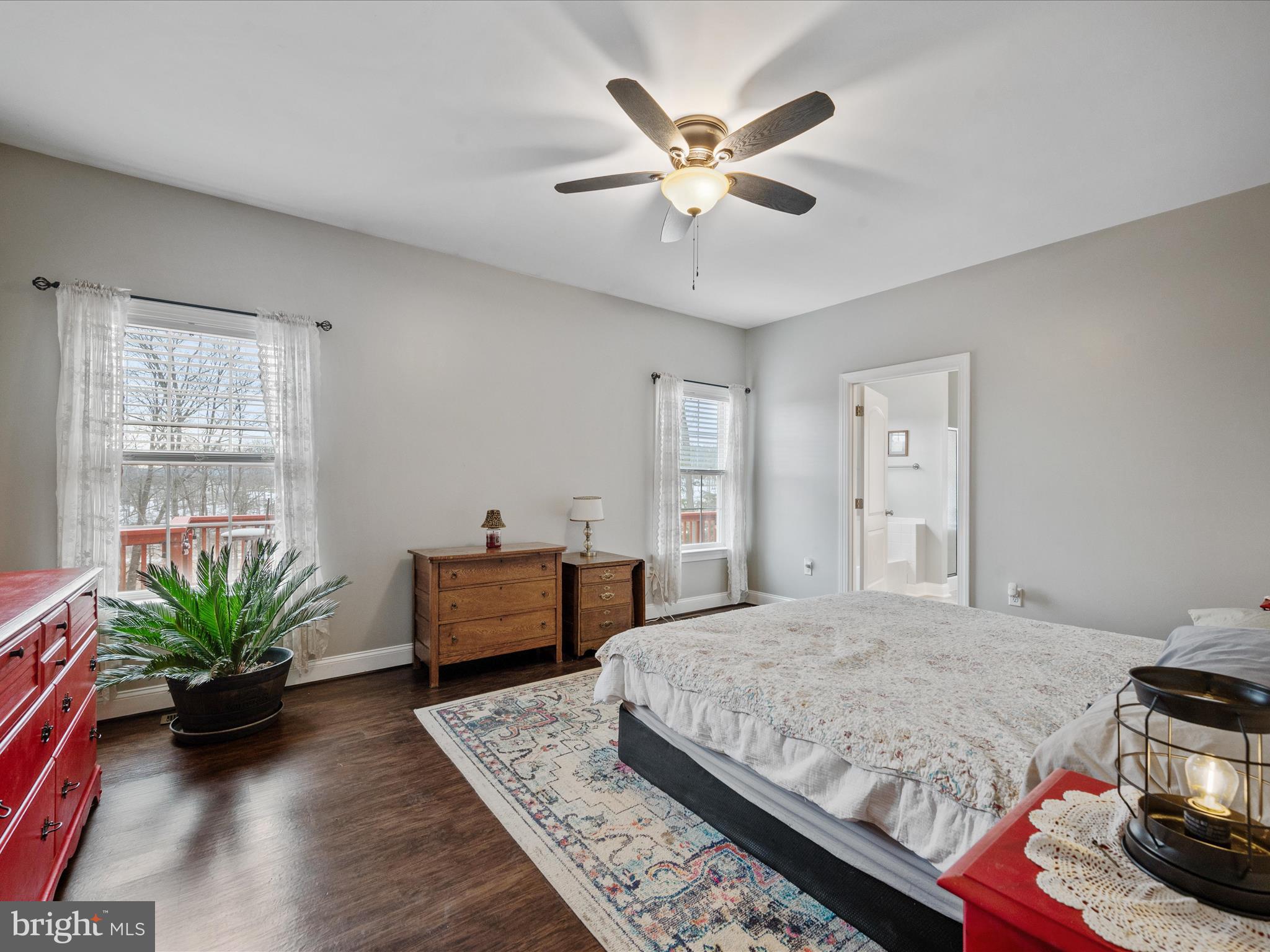 FLINT RIDGE - Residential