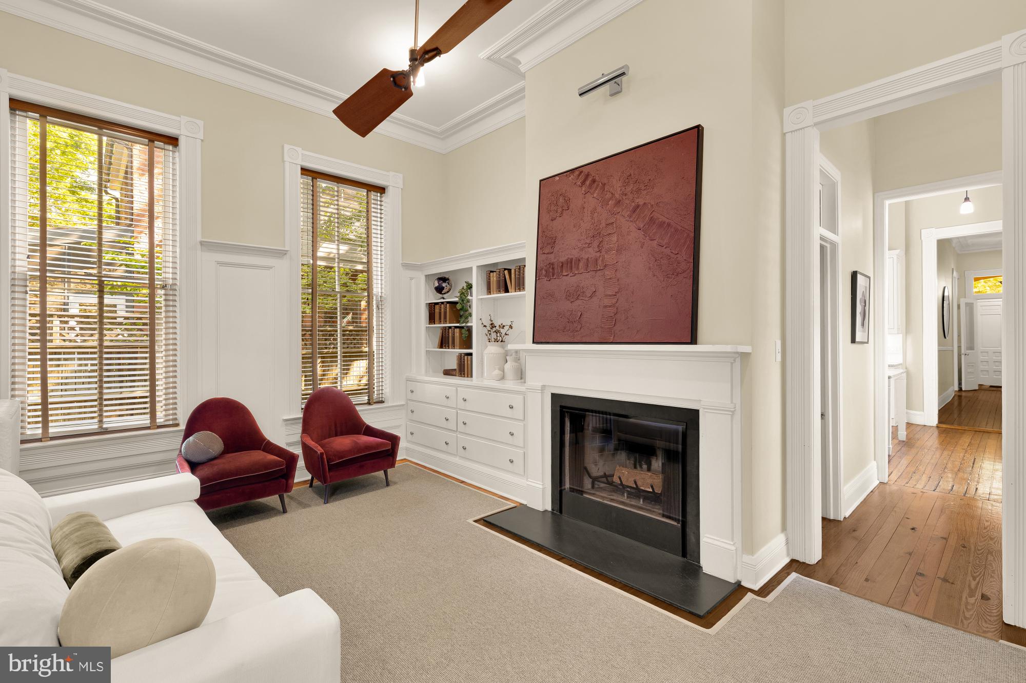 CAPITOL HILL - Residential