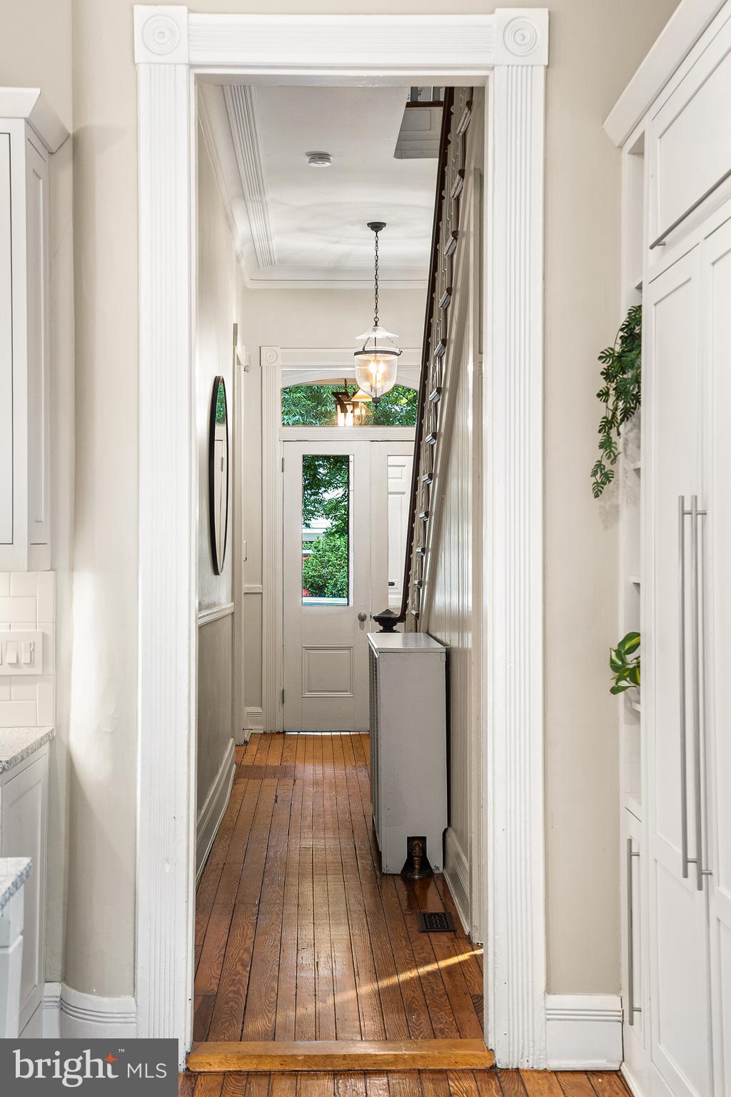 CAPITOL HILL - Residential