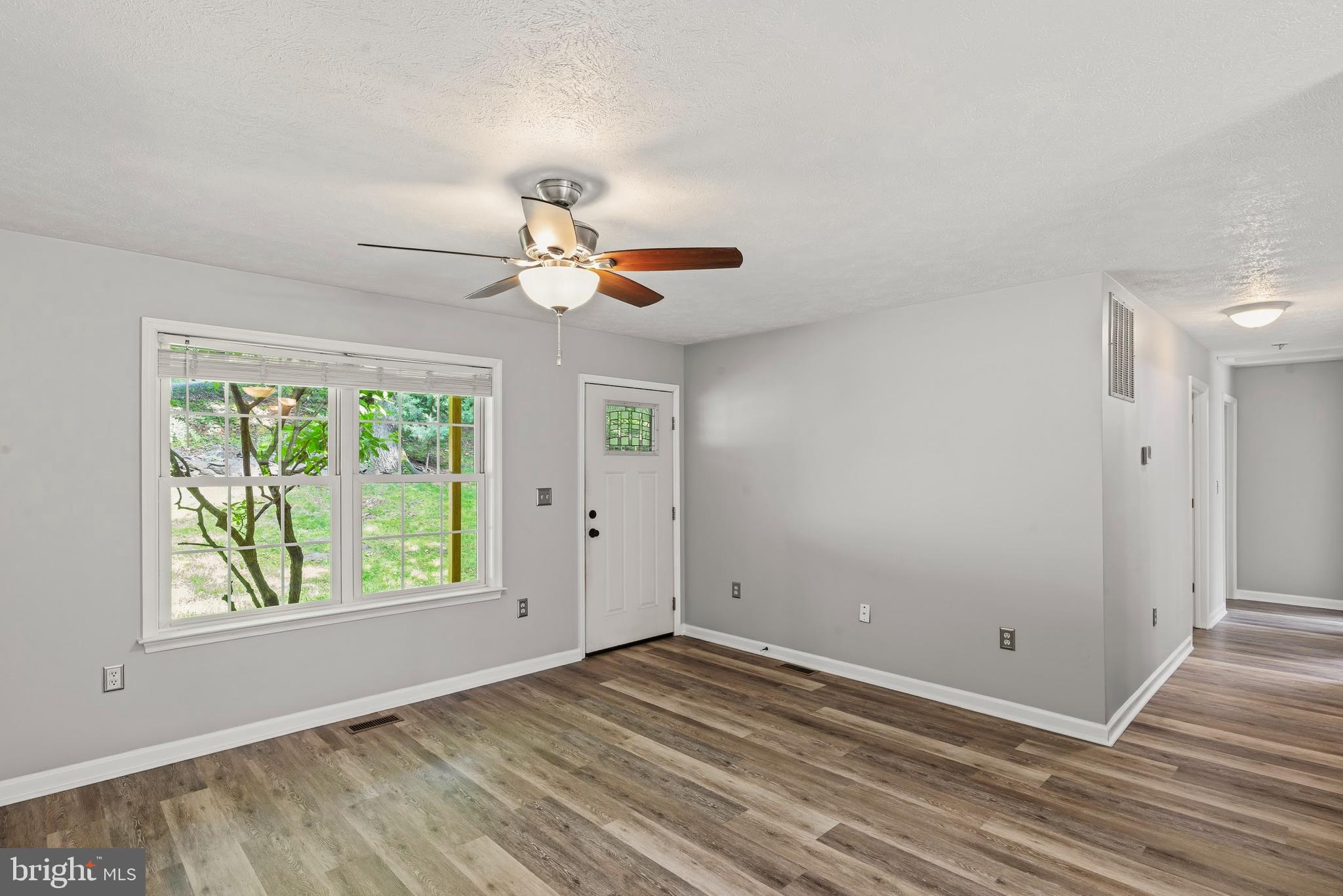 SKYLAND ESTATES - Residential