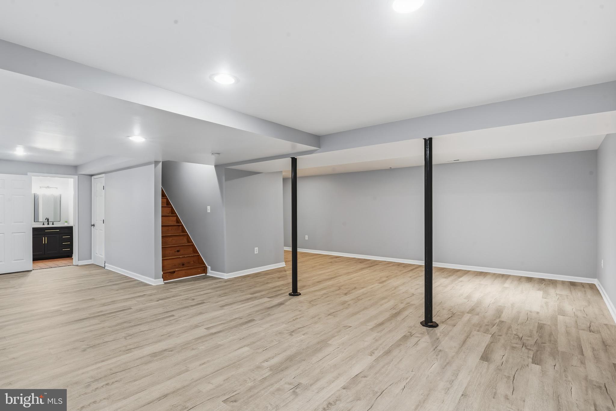 SKYLAND ESTATES - Residential