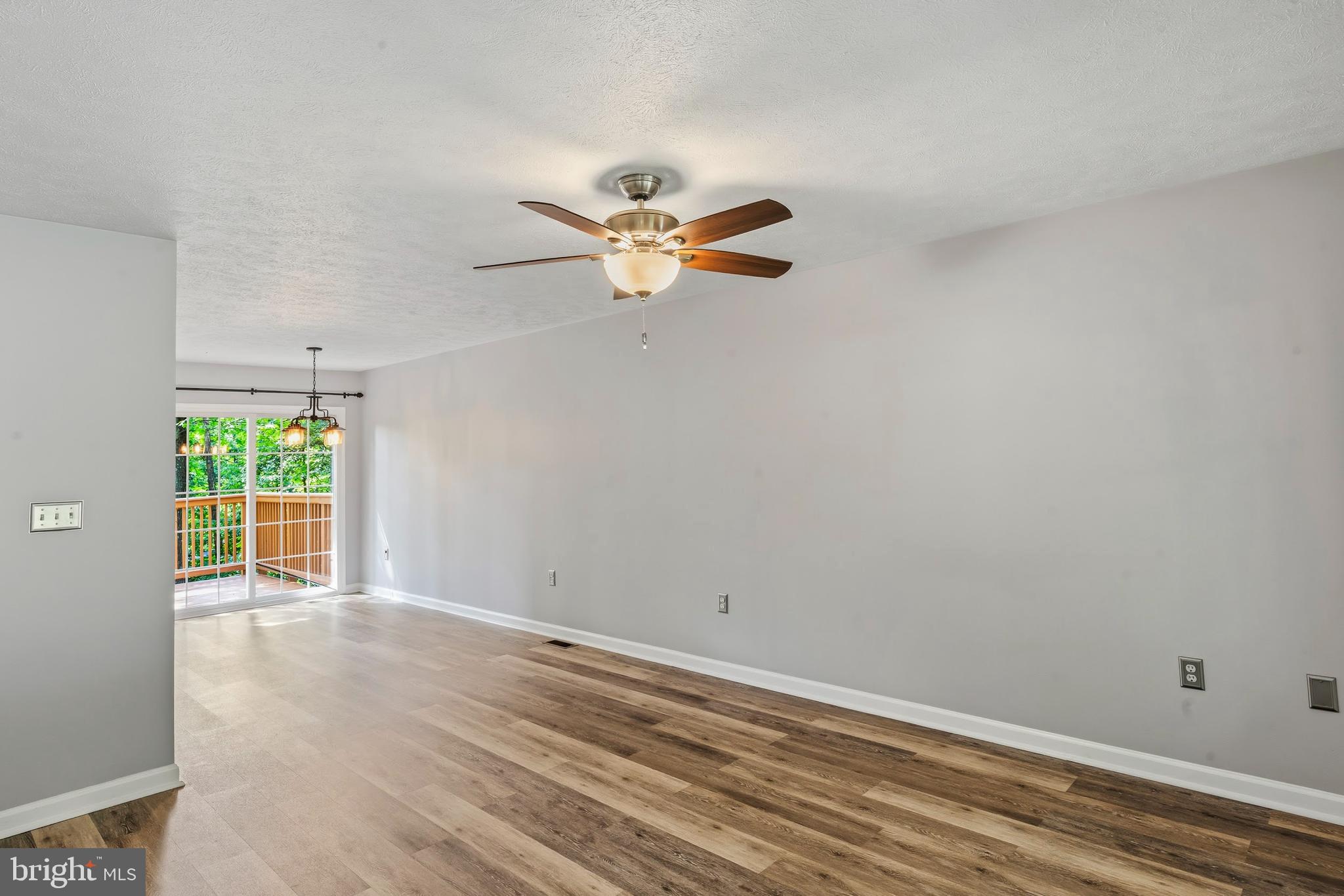 SKYLAND ESTATES - Residential
