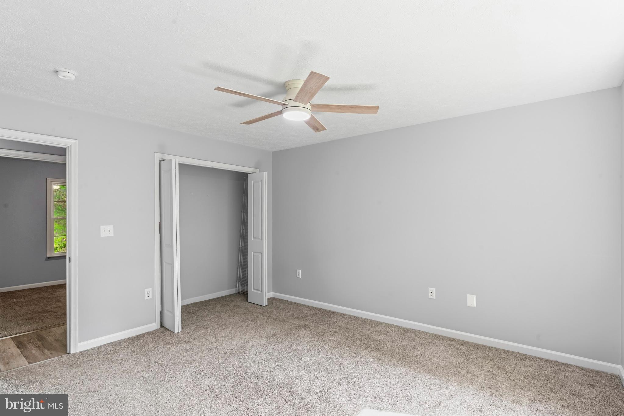 SKYLAND ESTATES - Residential