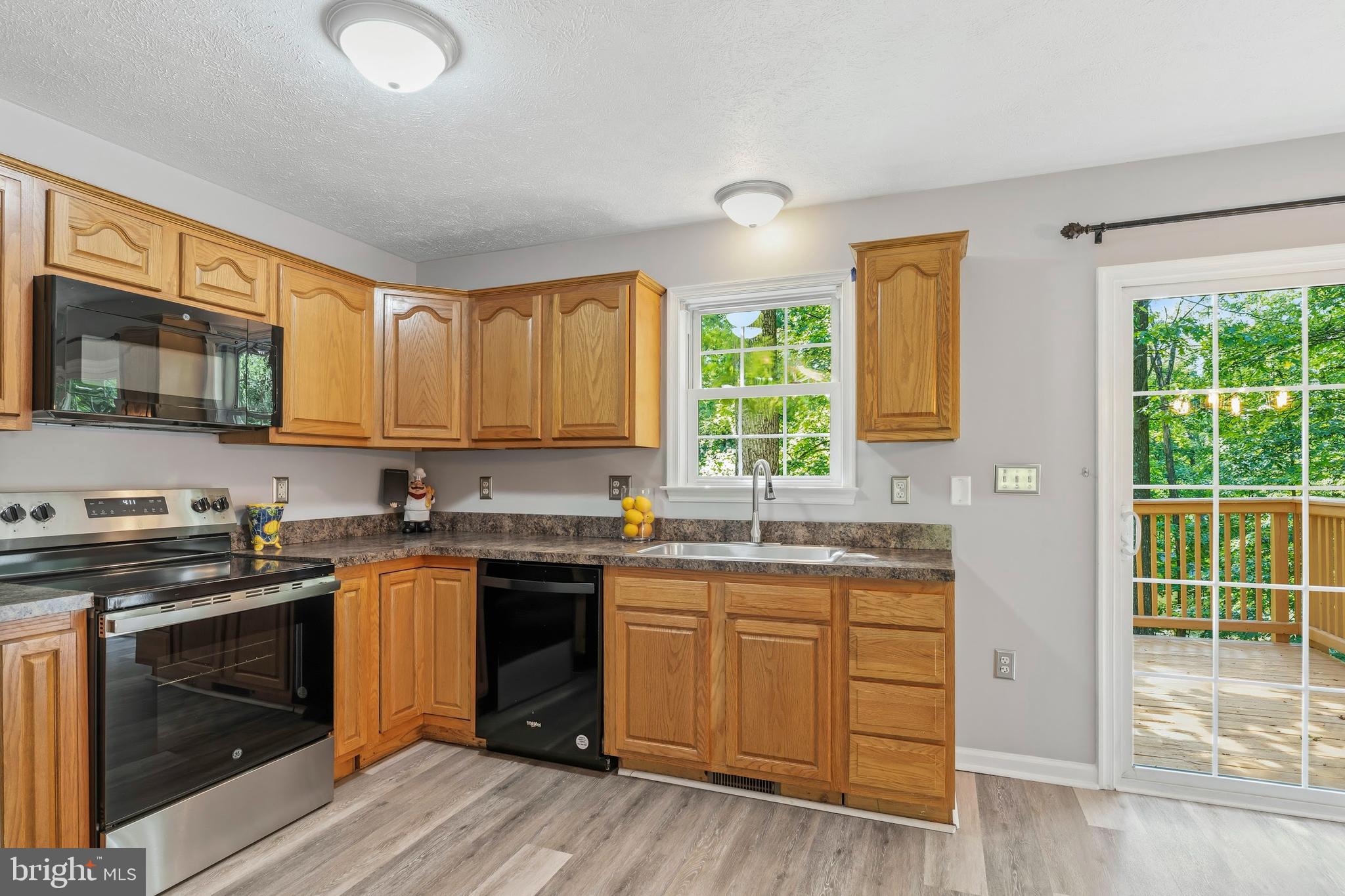 SKYLAND ESTATES - Residential