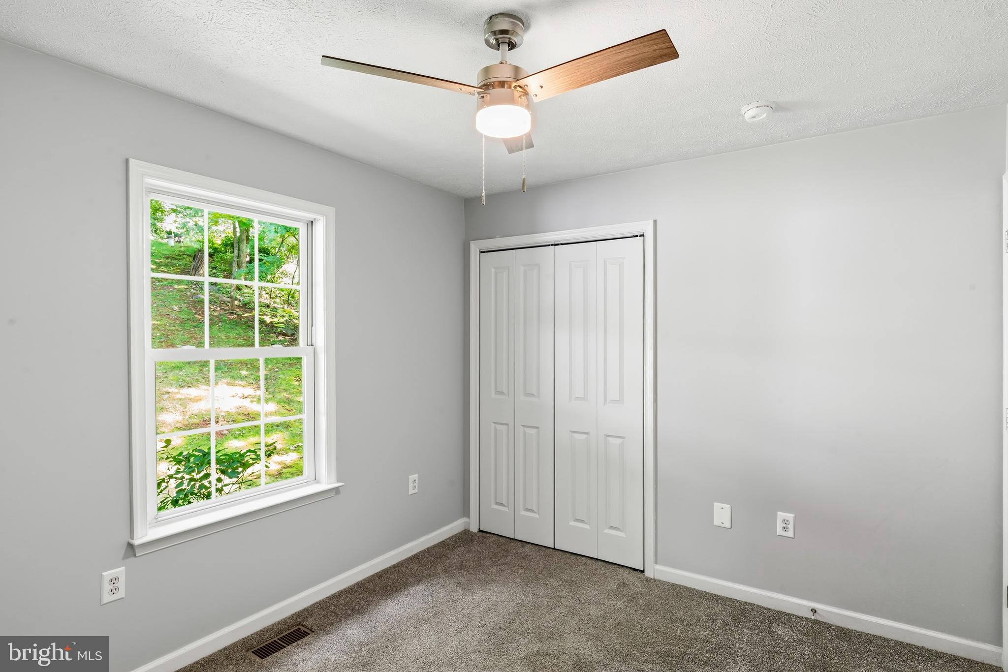 SKYLAND ESTATES - Residential