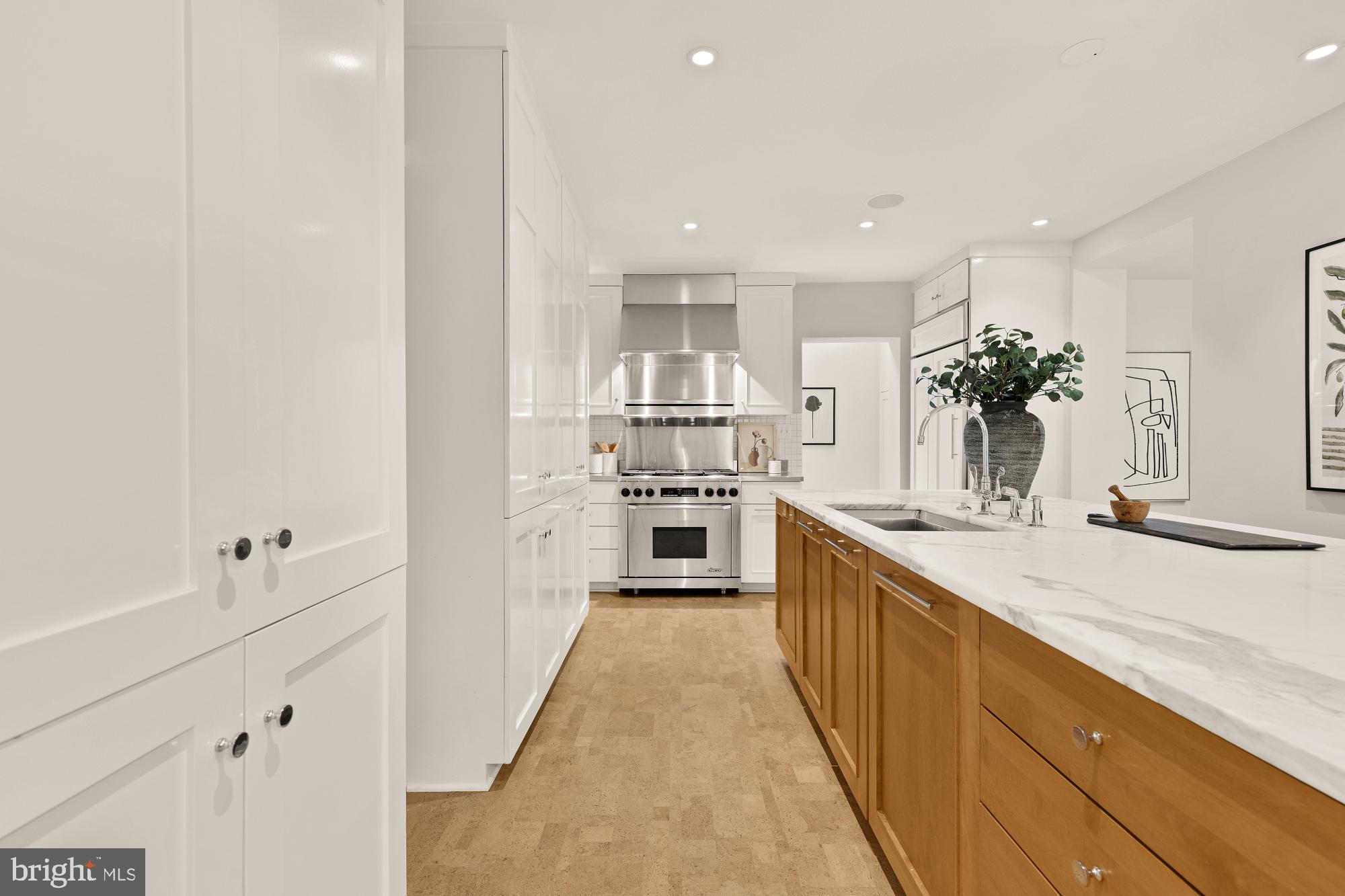 LEE HEIGHTS - Residential